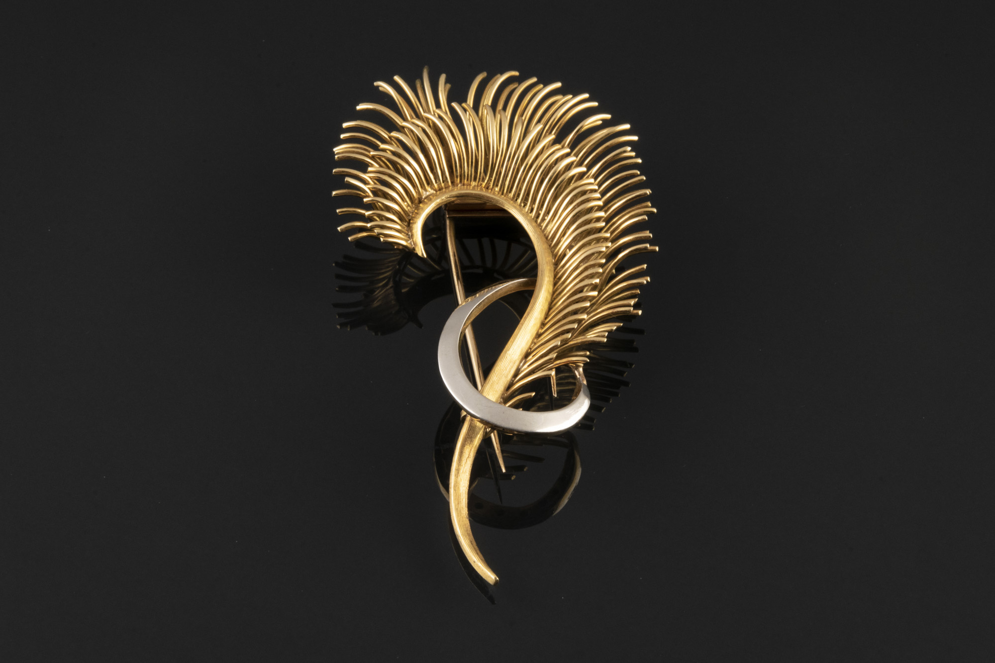 Broche