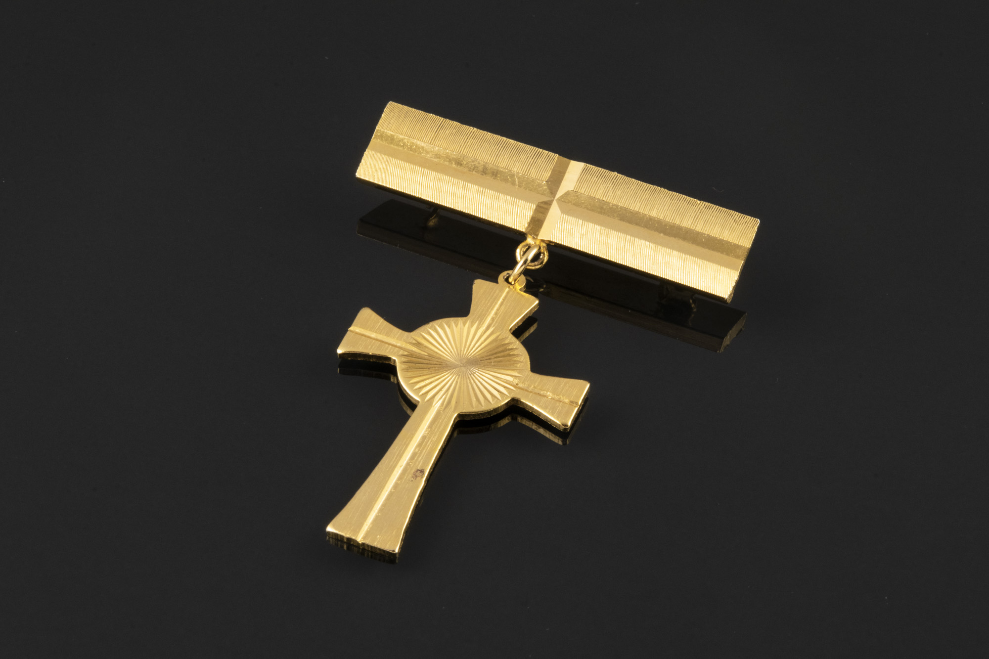 Broche