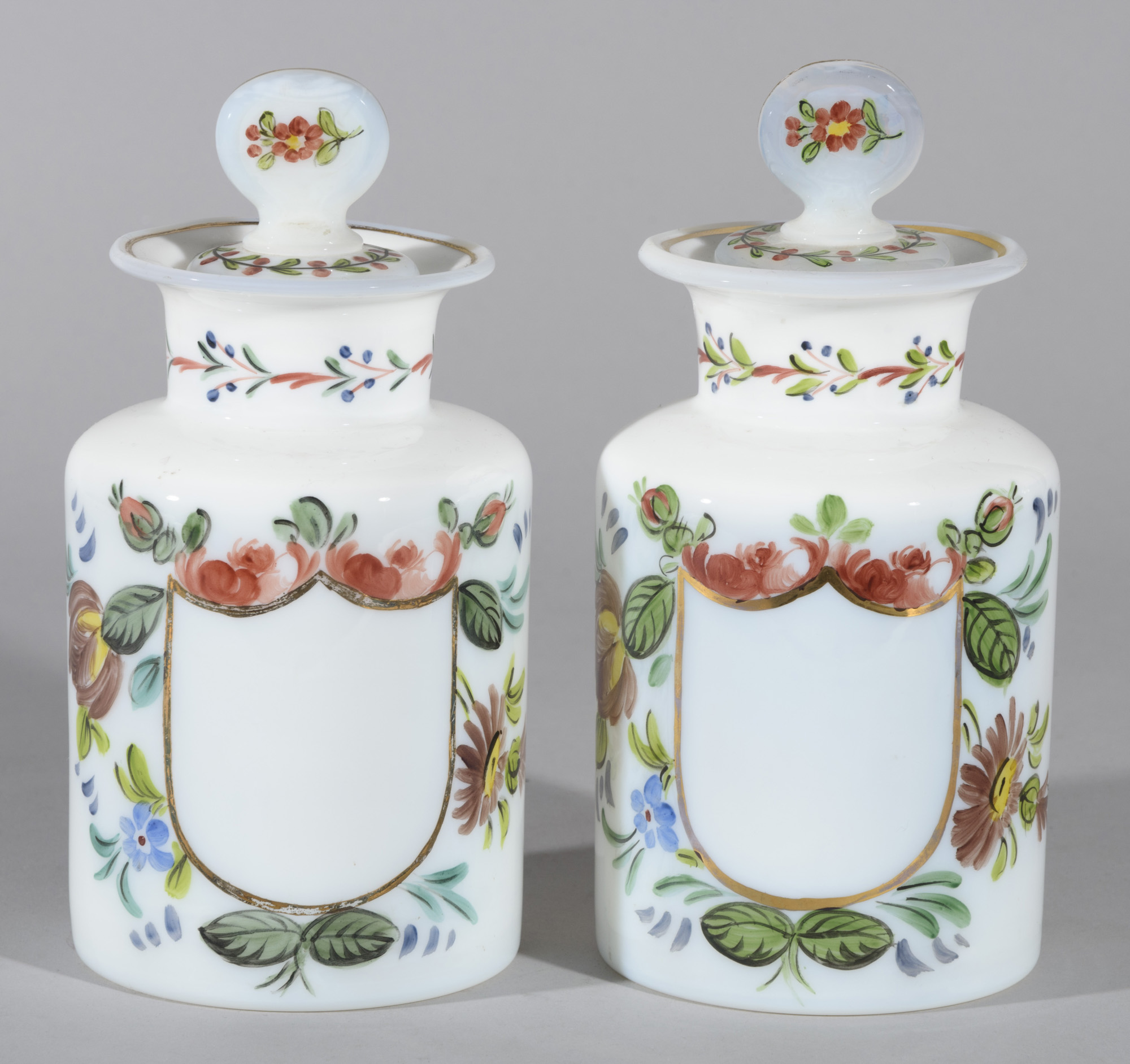 PAREJA DE BOTELLAS EN  OPALINA DE LA GRANJA                