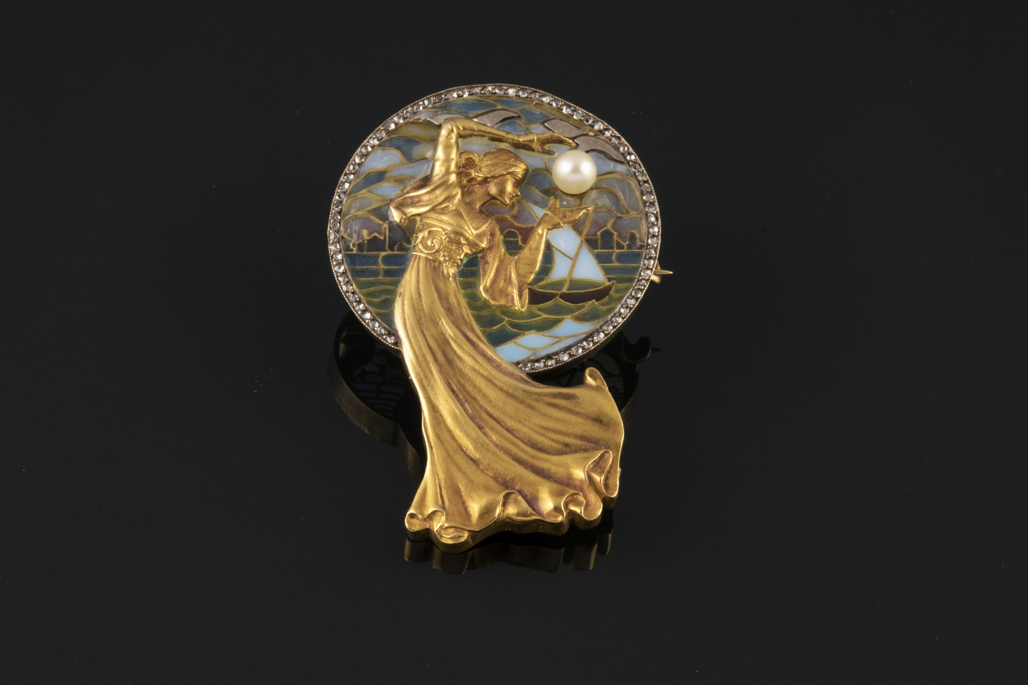 Broche