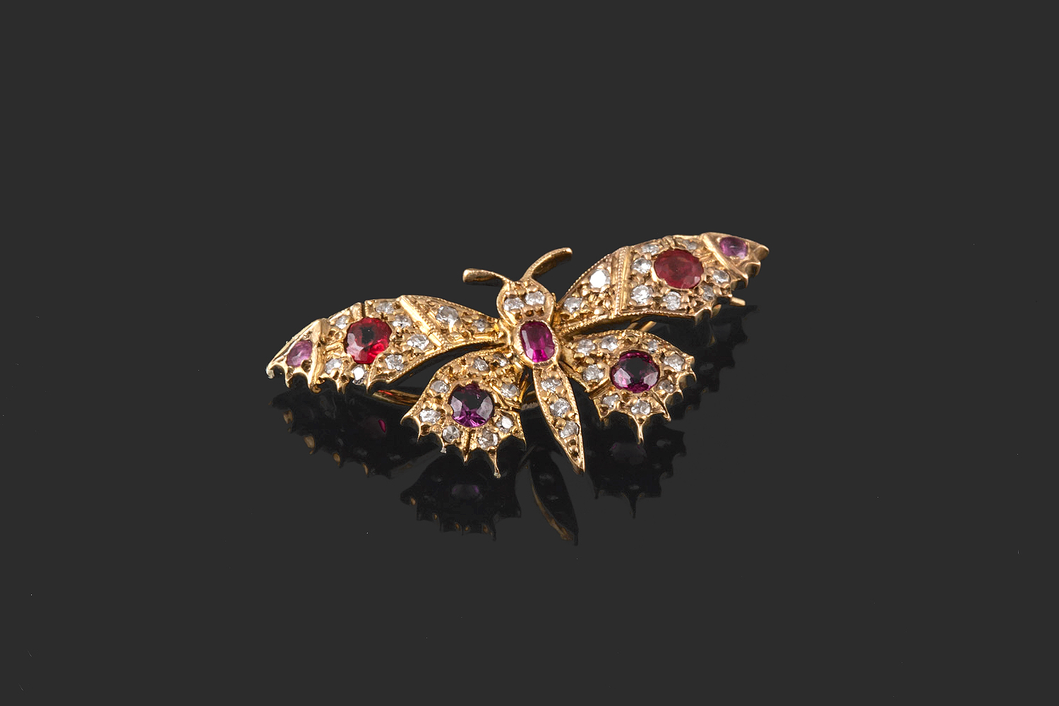 Broche