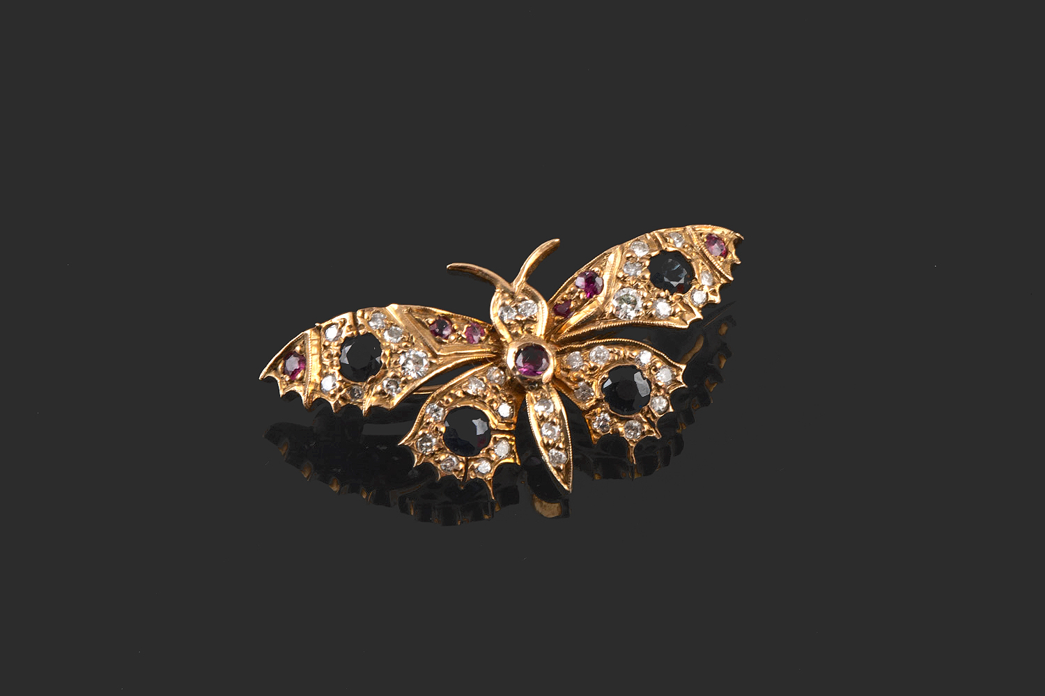 Broche