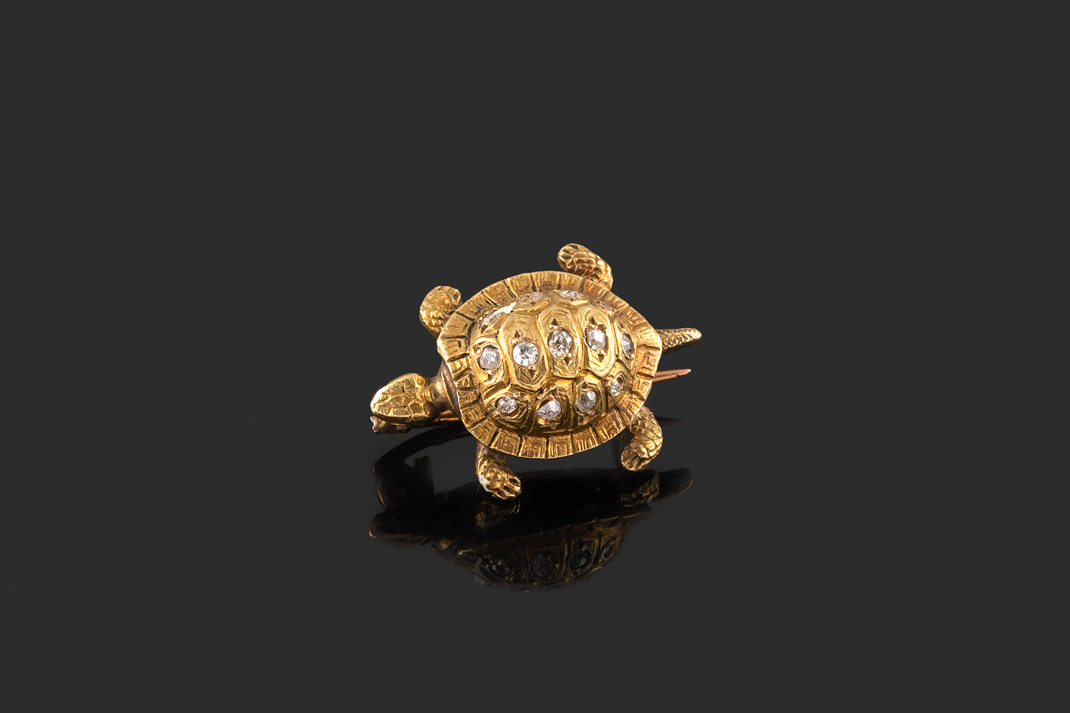 Broche