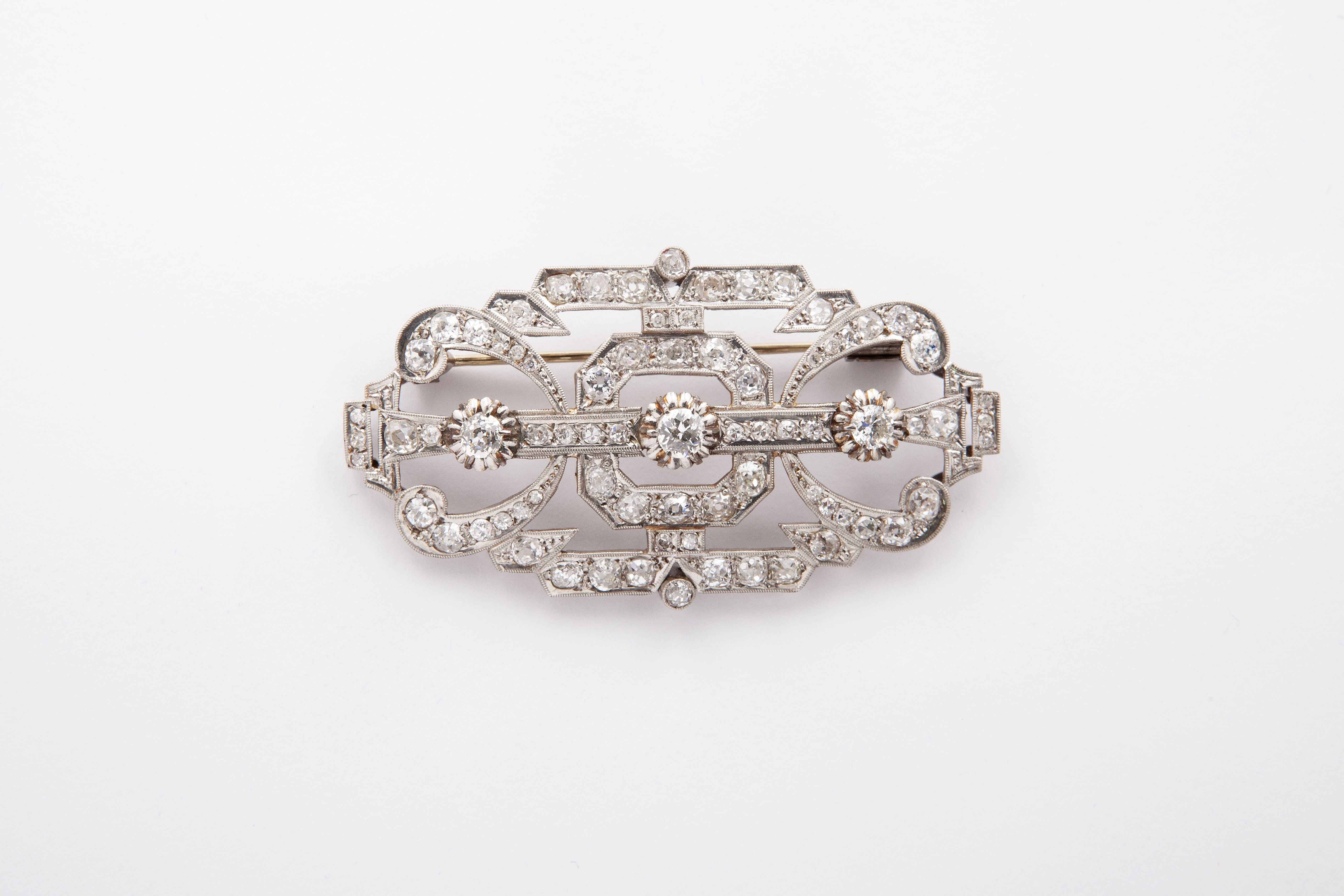 Broche