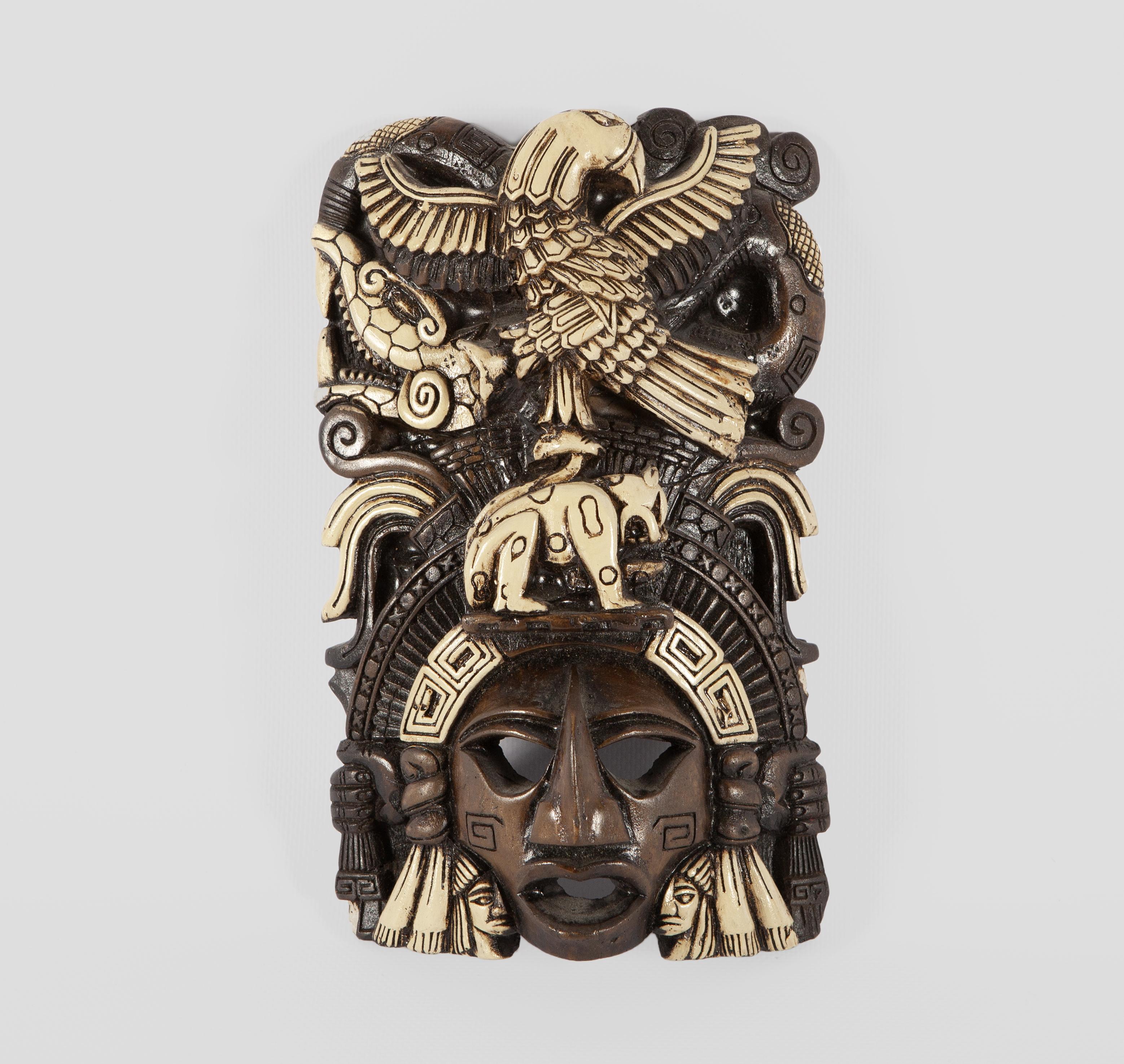MÁSCARA MODERNA DE CERÁMICA POLICROMADA DE ESTILO AZTECA RE