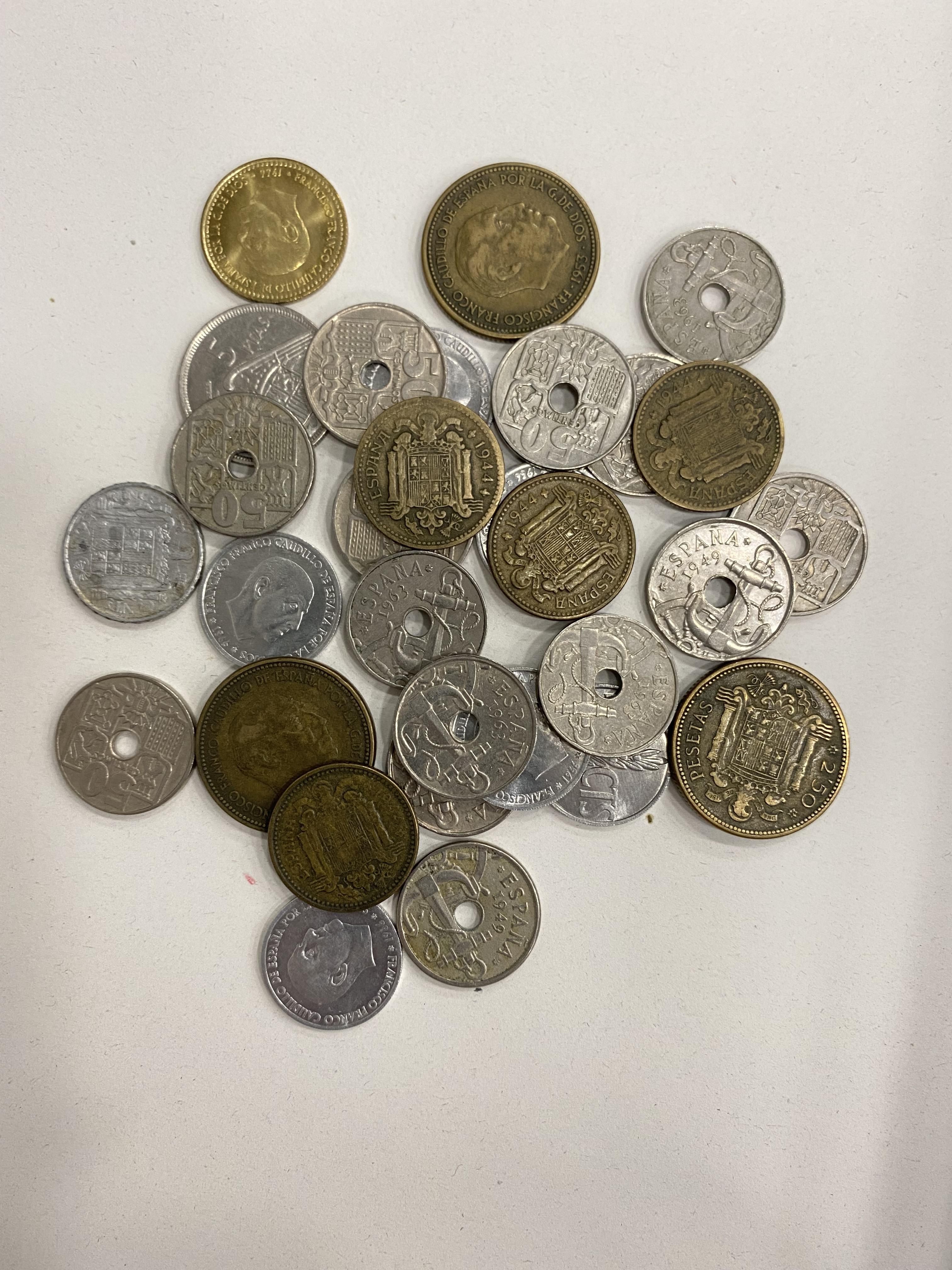 LOTE DE 30 MONEDAS DE FRANCO