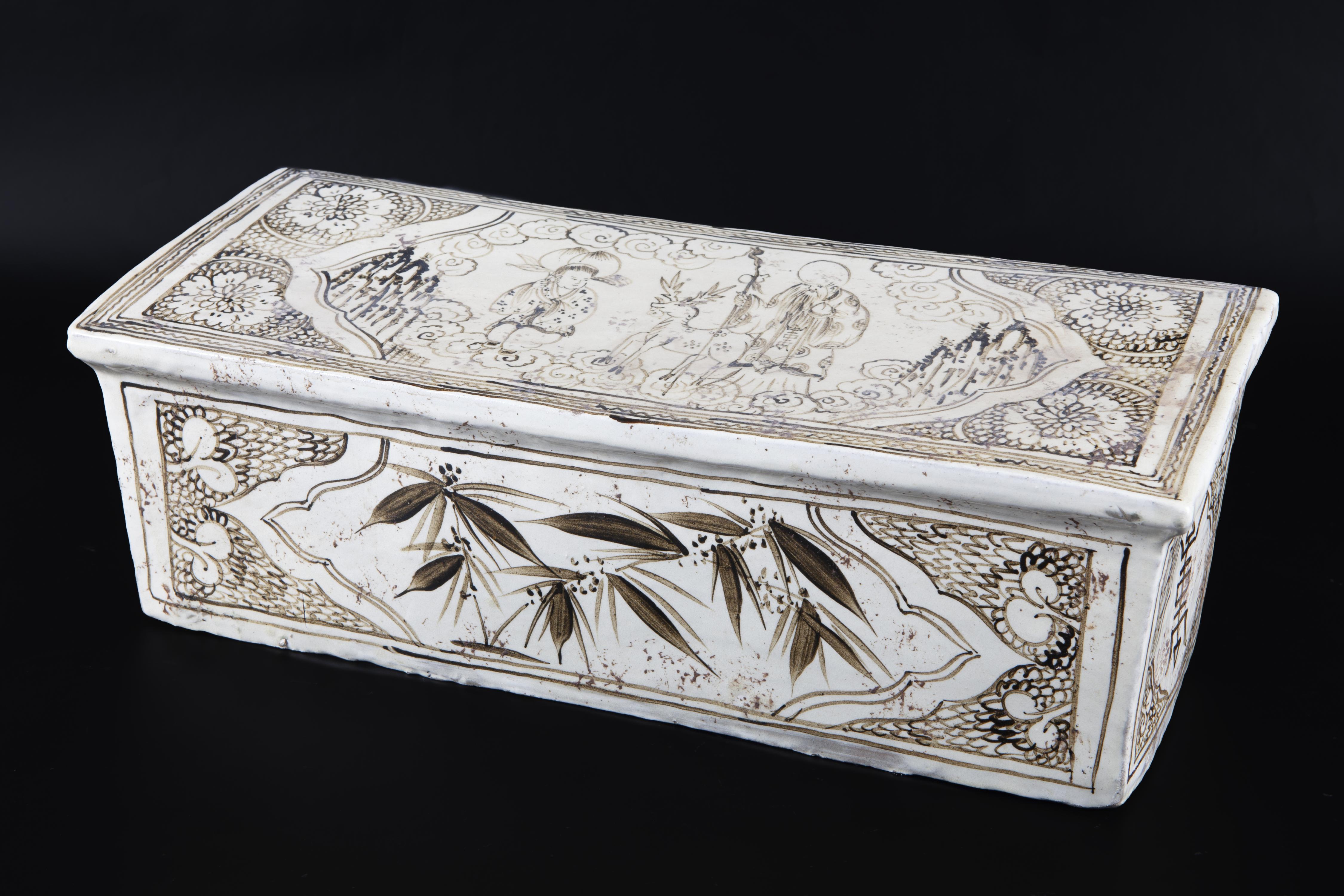 ALMOHADA TIPO CIZHOU. SIGUIENDO MODELOS DE LA DINASTÍA SONG