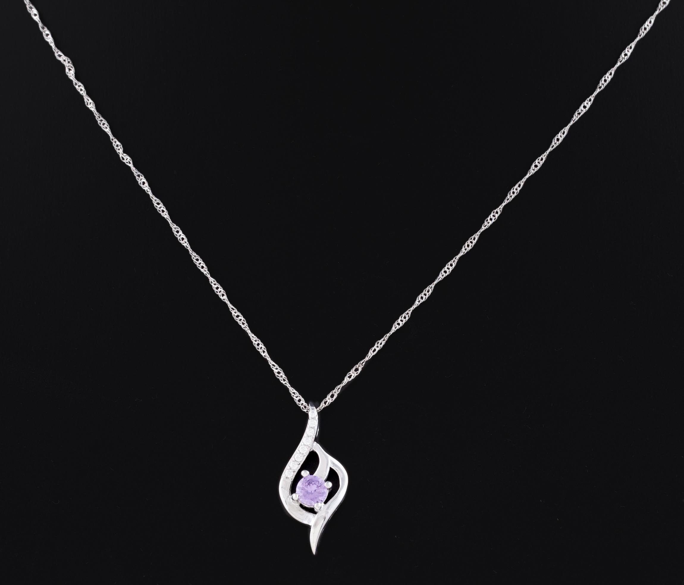 Colgante con cadena