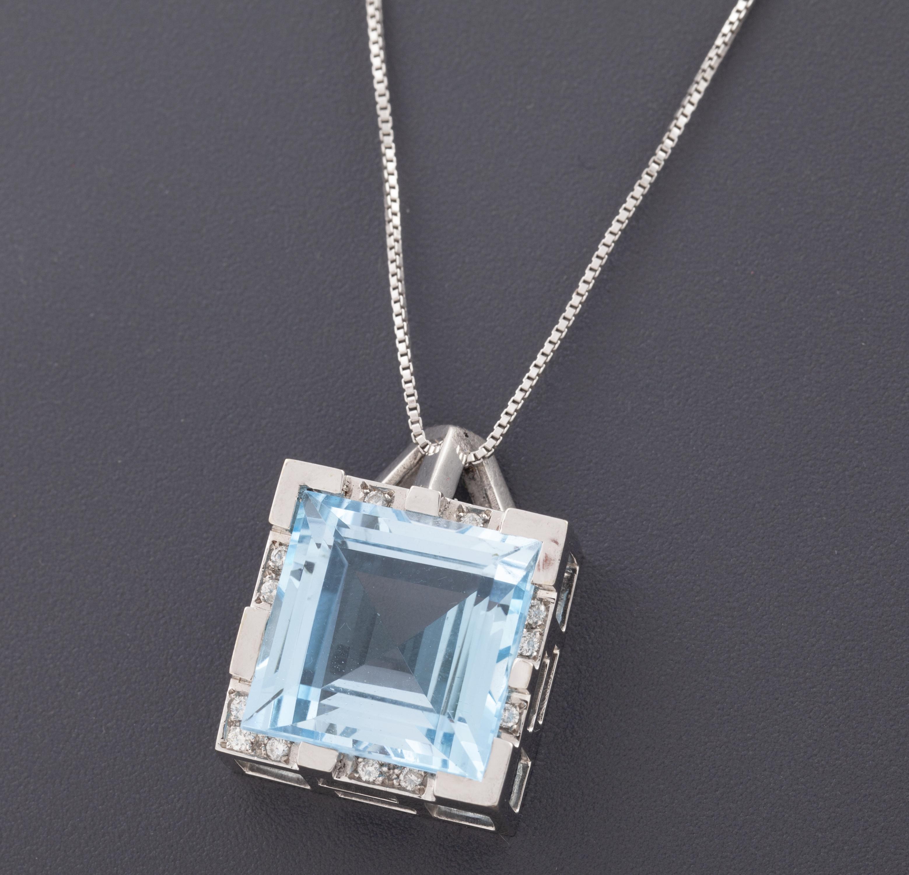 Colgante con cadena