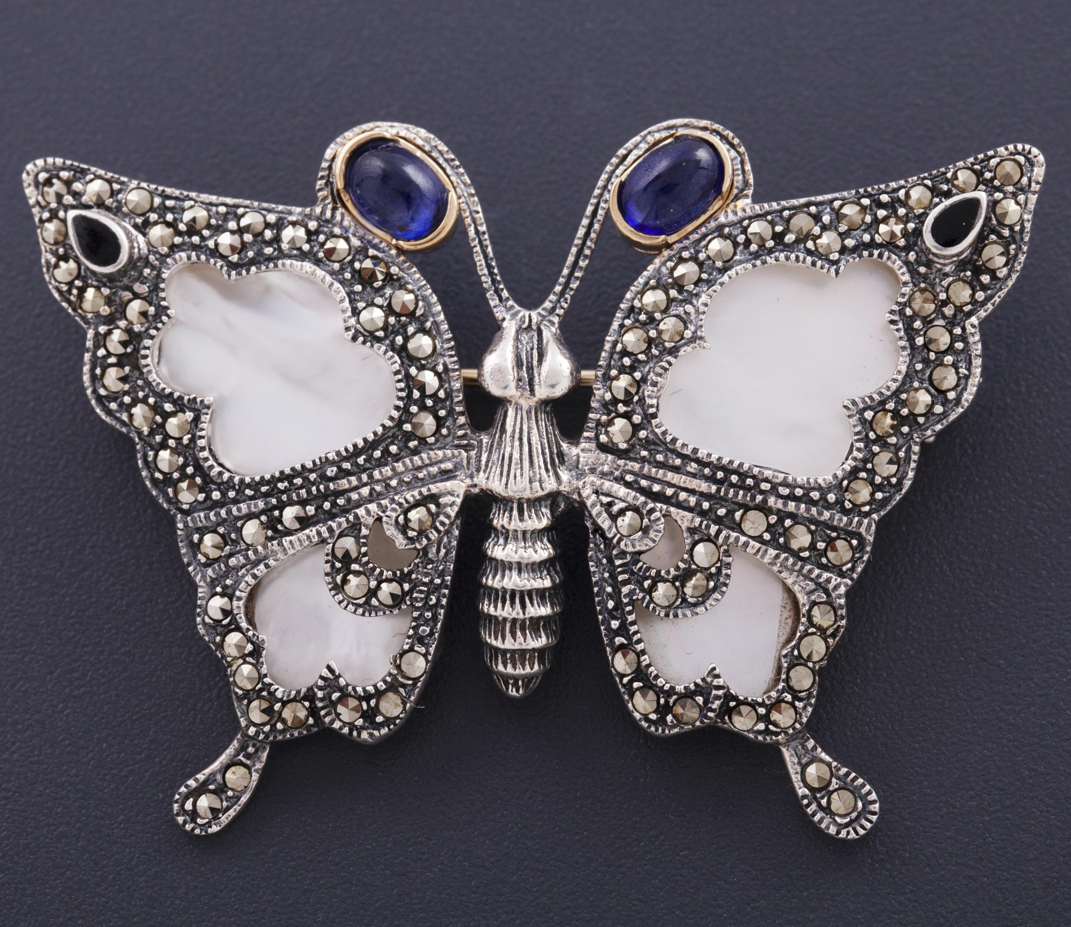 Broche