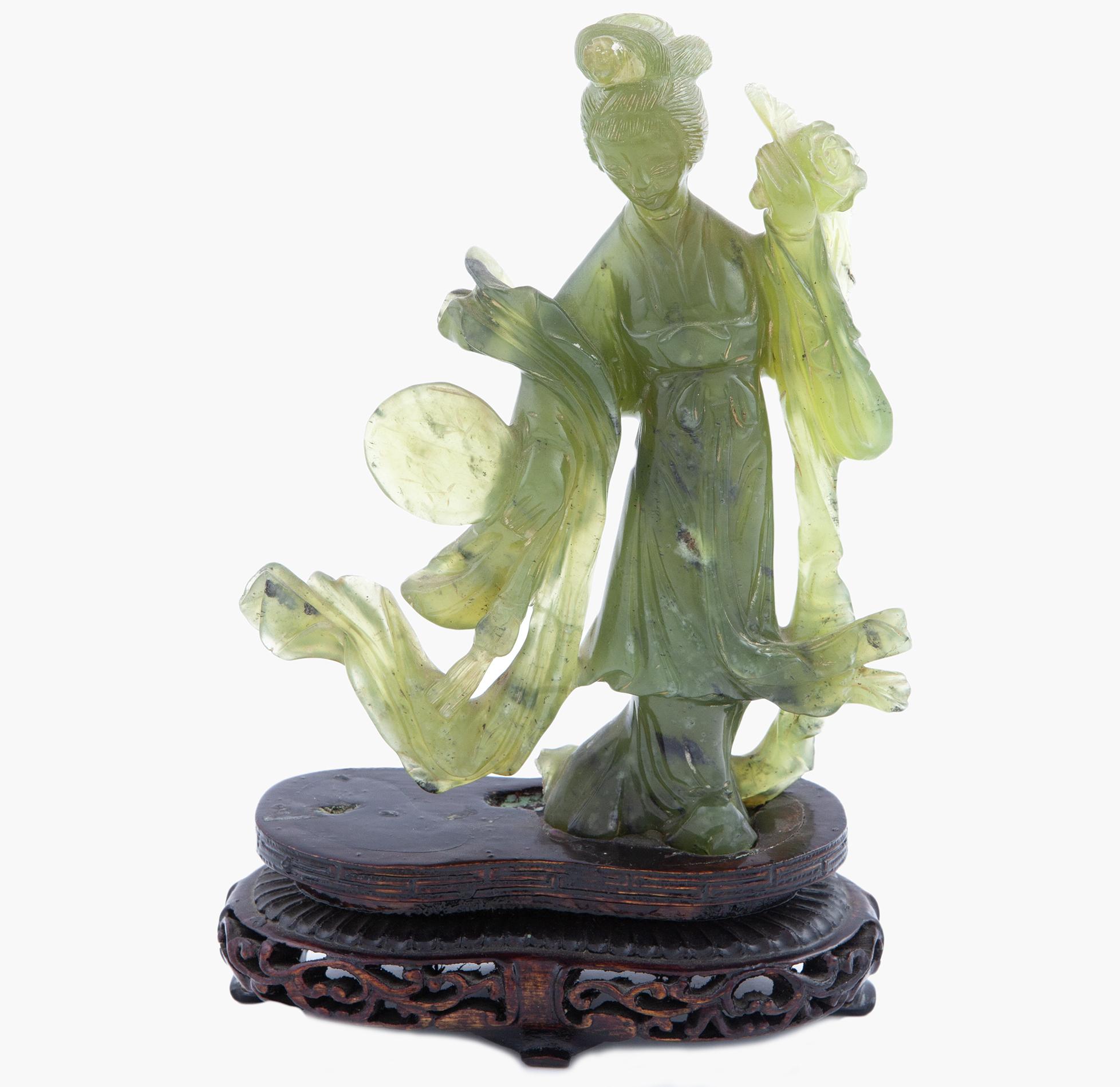 FIGURA CHINA DE DAMA CON ABANICO S.XIX