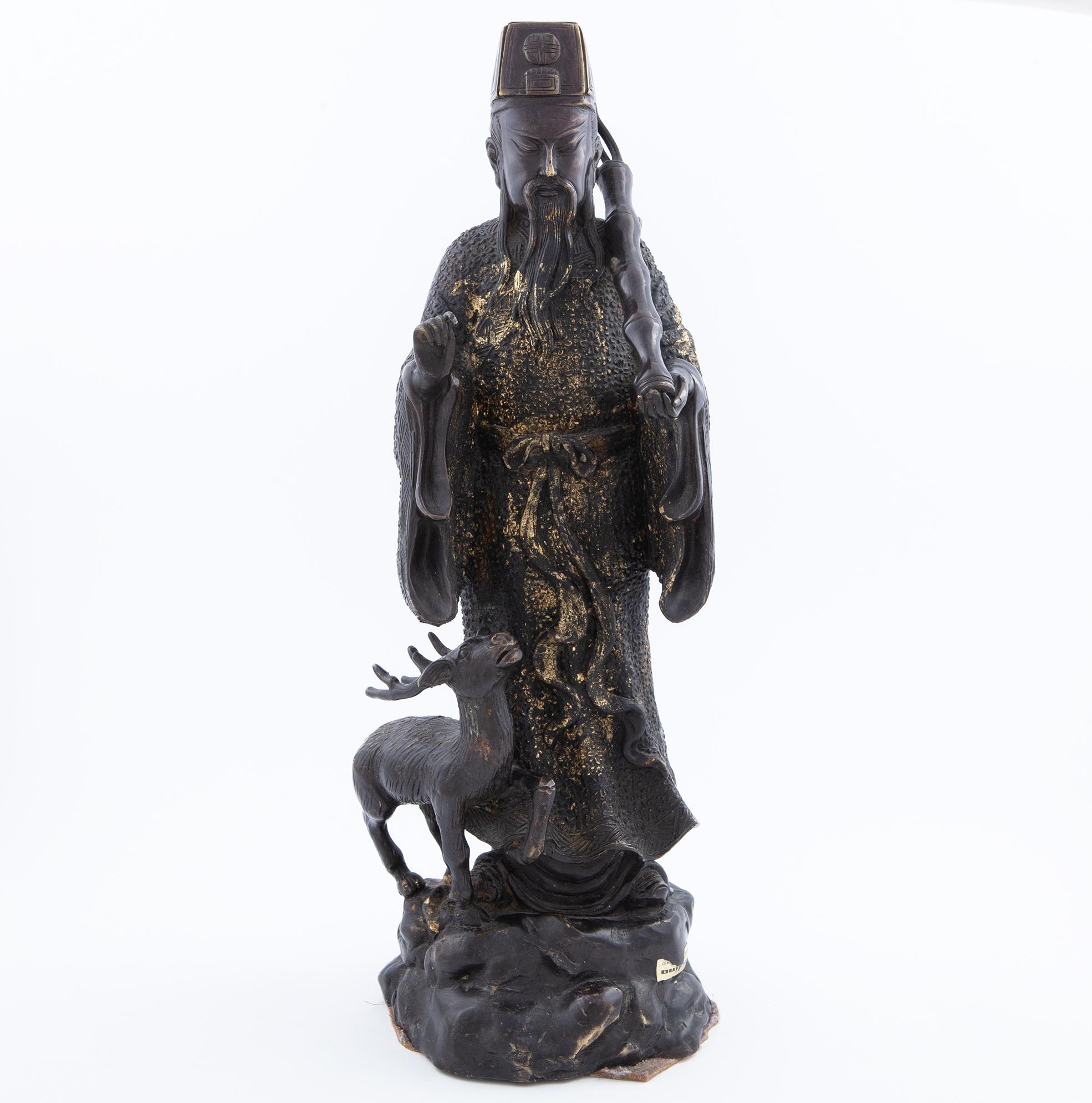 FIGURA DE SABIO CON CERVATILLO 