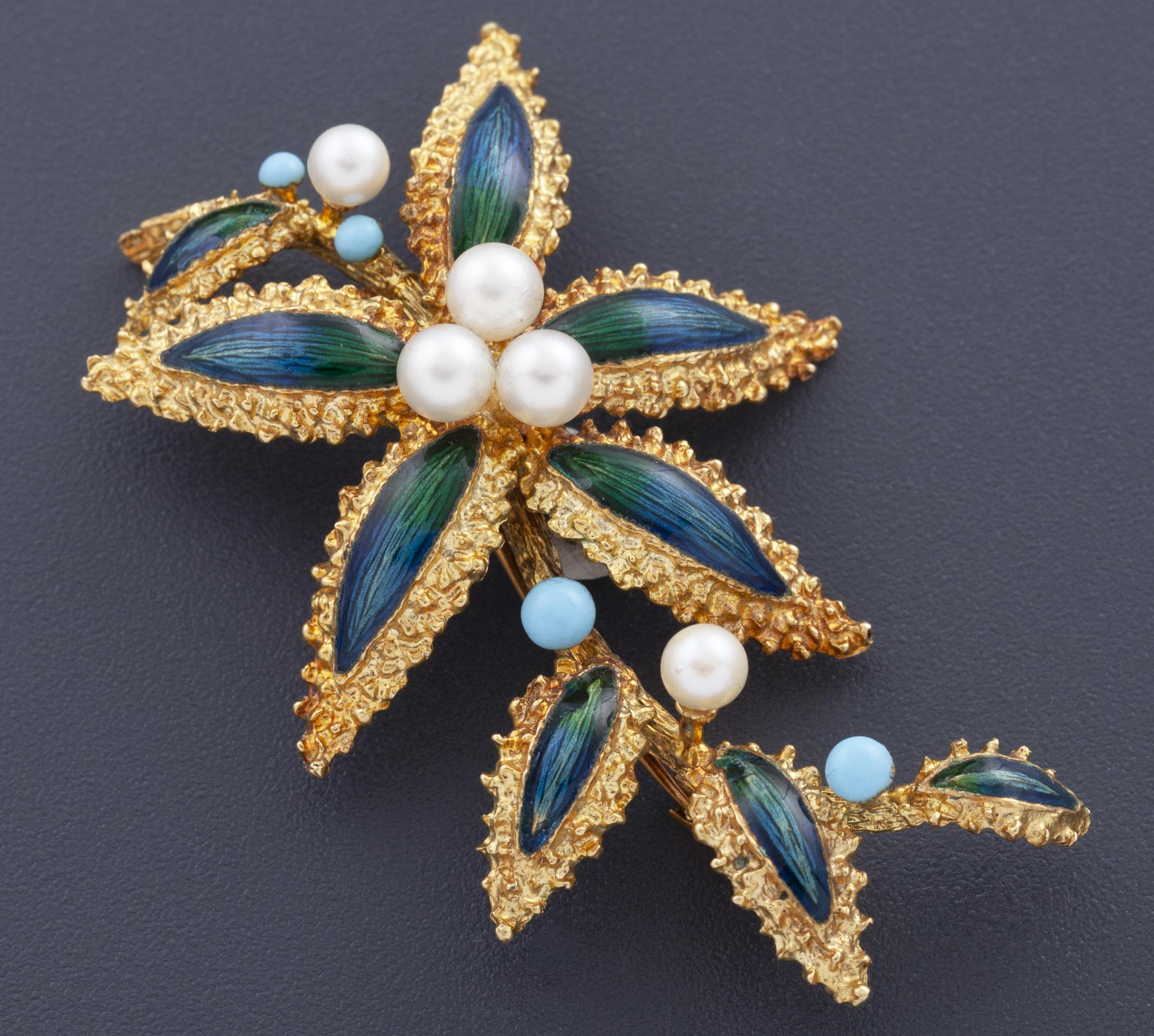 Broche  