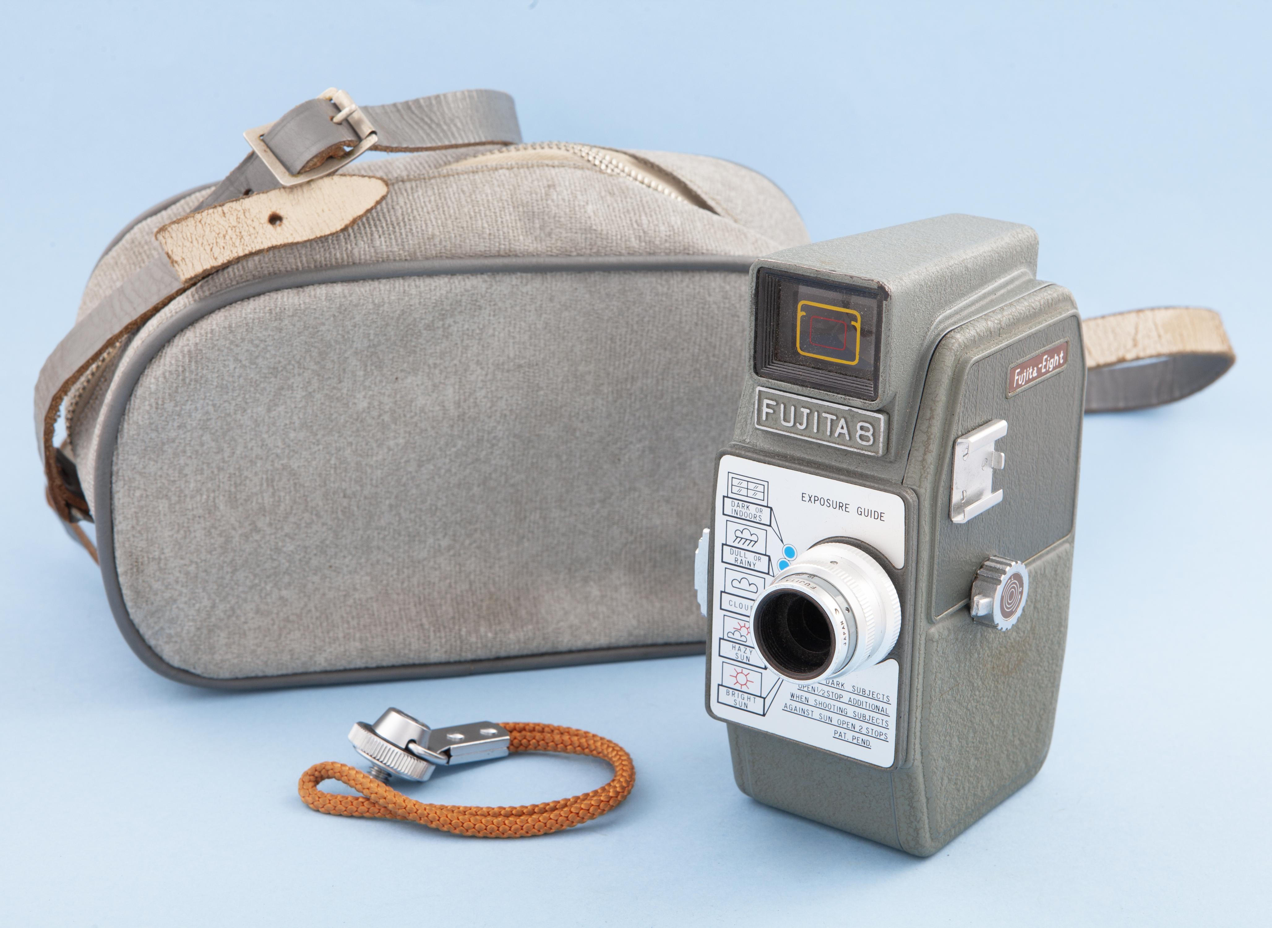 CÁMARA TOMAVISTAS FUJITA DE 8MM