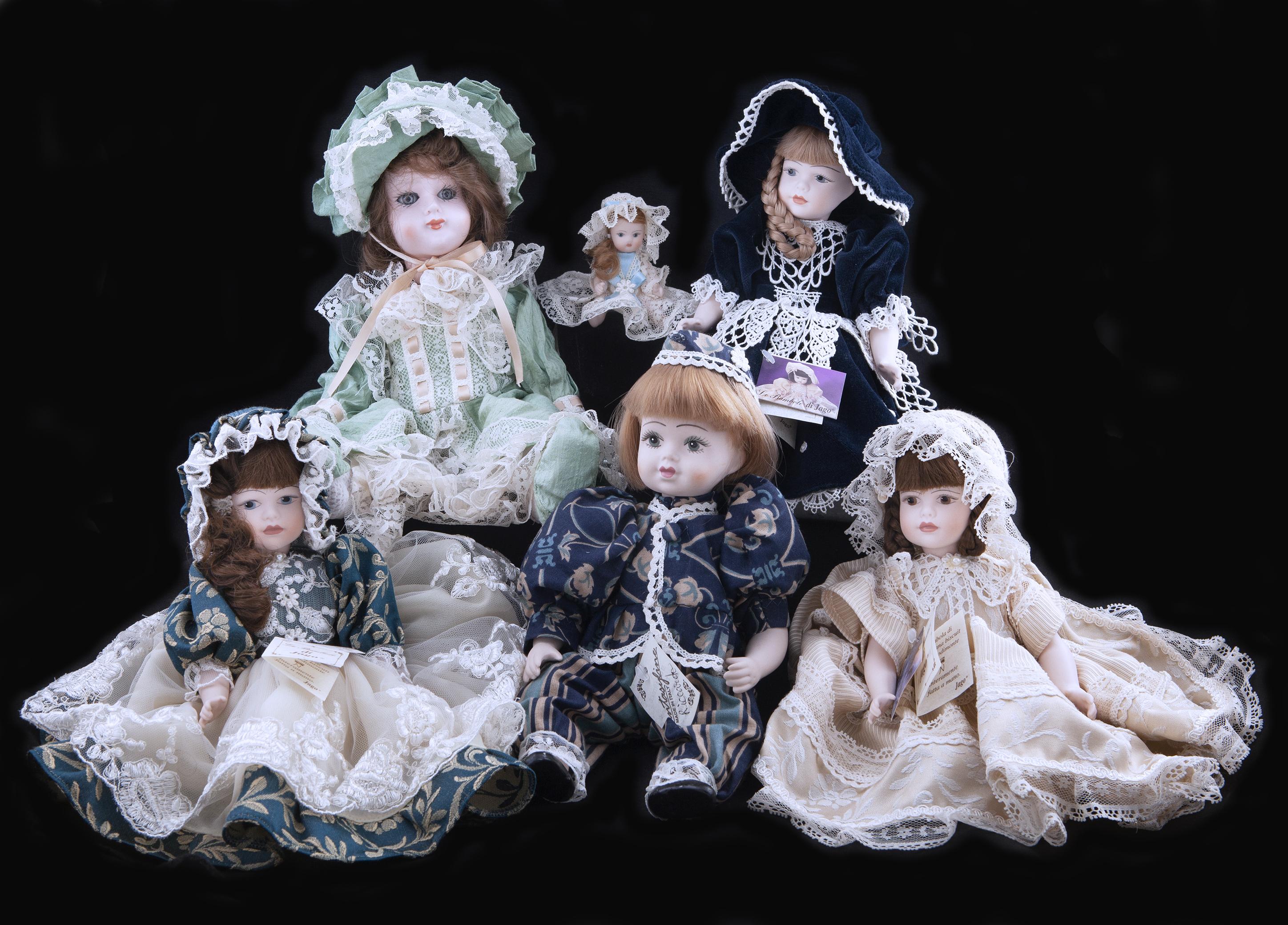COLECCION DE MUÑECAS DE PORCELANA DE CAPODIMONTE 