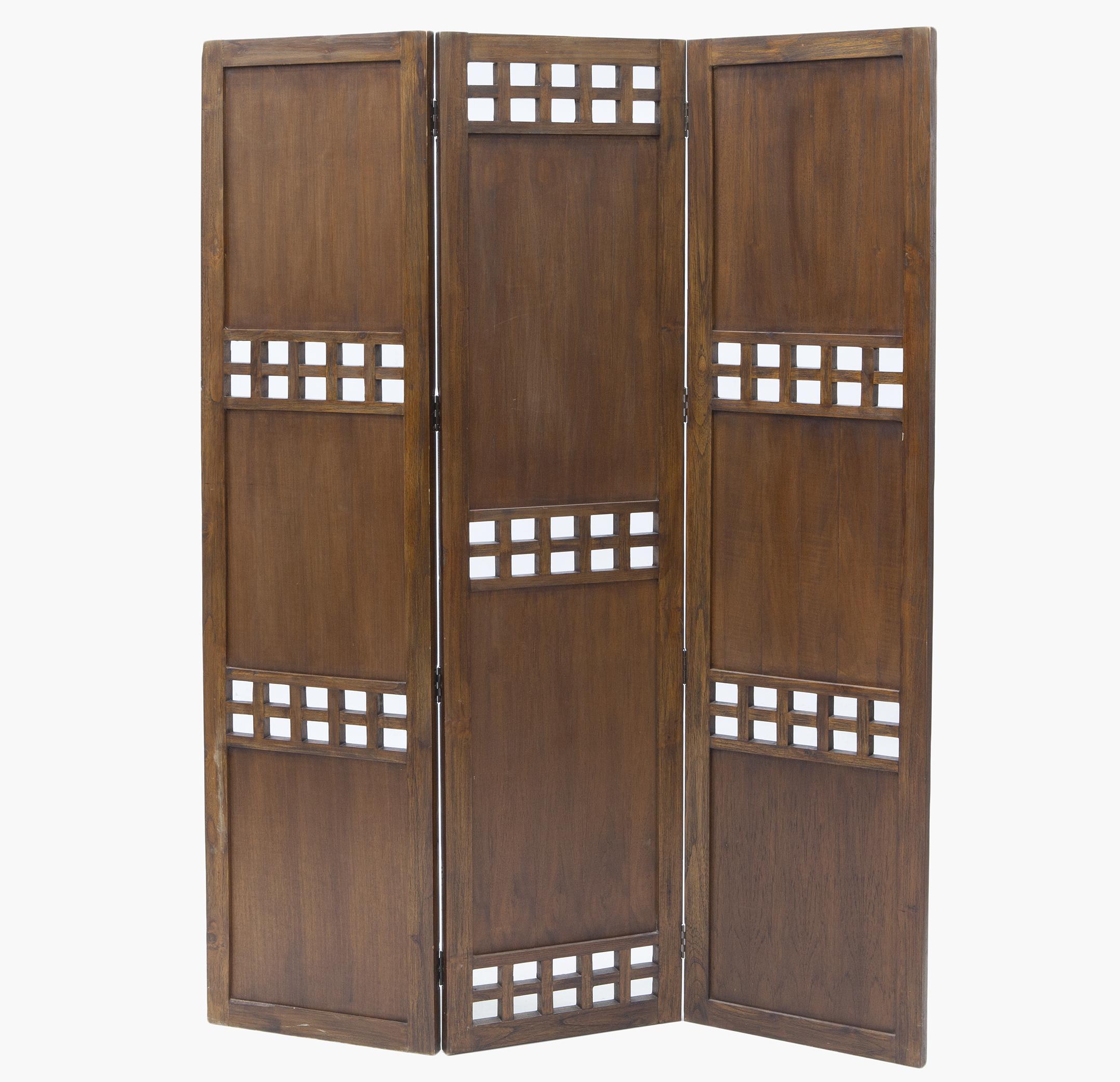 BIOMBO SEPARADOR DE TRES HOJAS EN MADERA TEÑIDA, SEGUNDA MI
