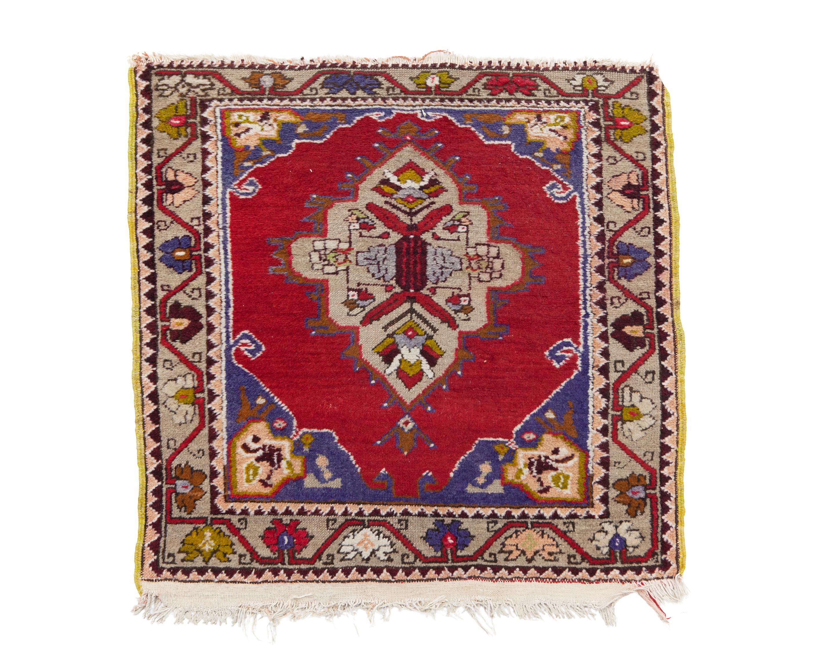 ALFOMBRA PERSA PEQUEÑA EN LANA