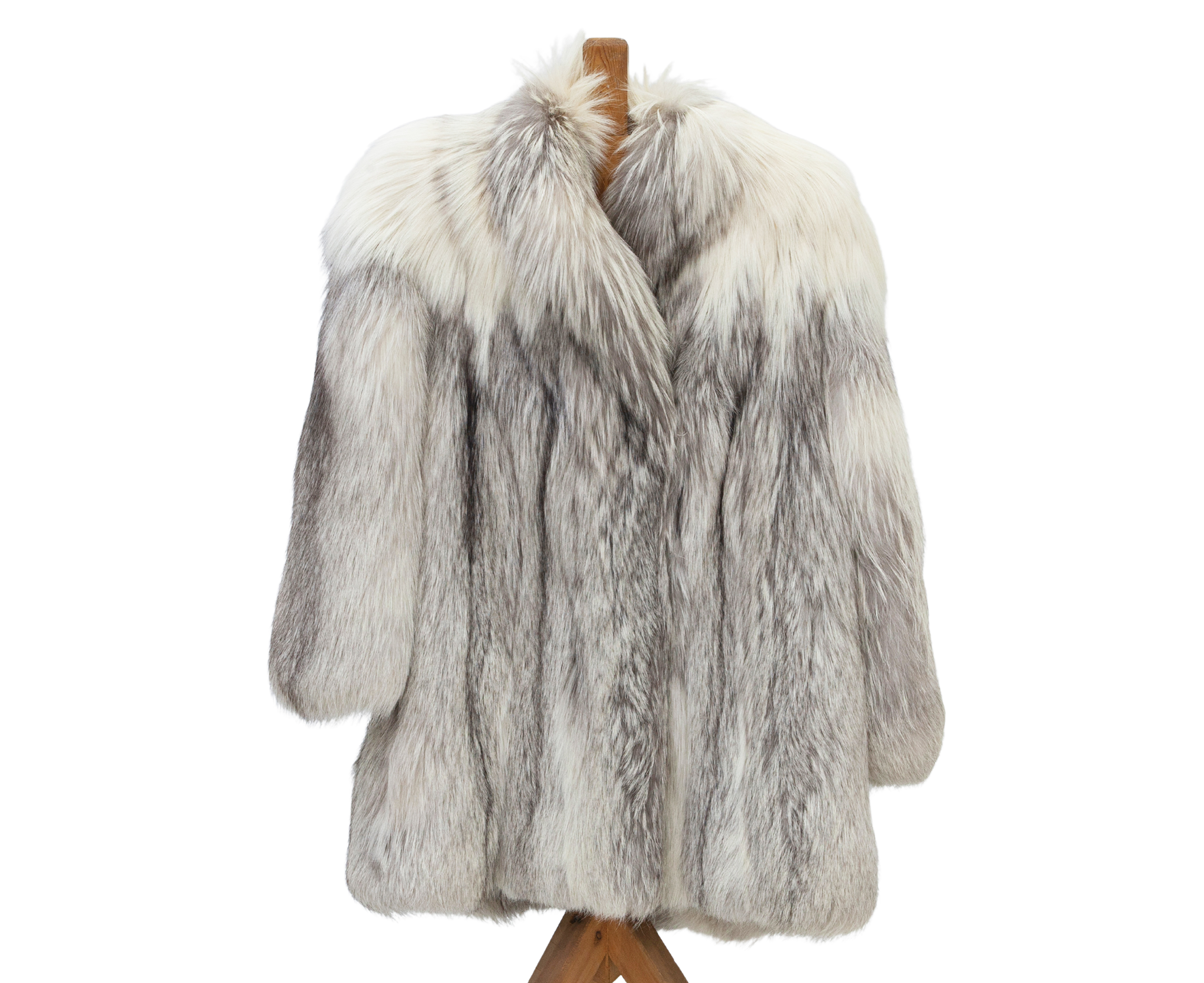 ABRIGO EN PIEL DE ZORRO BLANCO