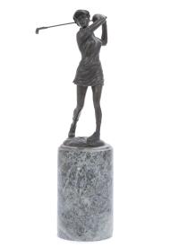 ESCULTURA JUGADORA GOLF.