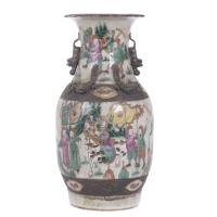 ESCUELA CHINA, MED. SIGLO XX. Jarrón en porcelana de Nanji