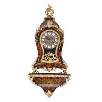 Reloj de sobremesa estilo Napoleón III, siglo XX.