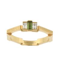 GUCCI, anillo con turmalina verde y diamantes.