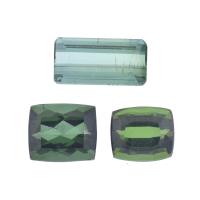 Lote de tres turmalinas verdes sin montar.
