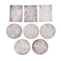 Conjunto de tres placas de Dalí, cuatro monedas de Pilar Fr