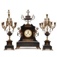 Reloj y candelabros Belle Epoque, circa 1900.