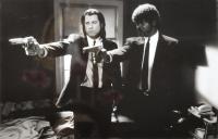 Linda R. Chen. Samuel L. Jackson y John Travolta. Pulp Fict