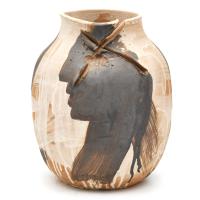 AGUSTÍ PUIG (1957). Jarrón de cerámica pintado con rostros