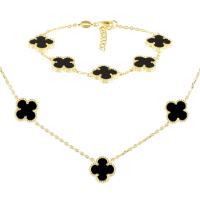 Colgante y pulsera con tréboles en ónix.