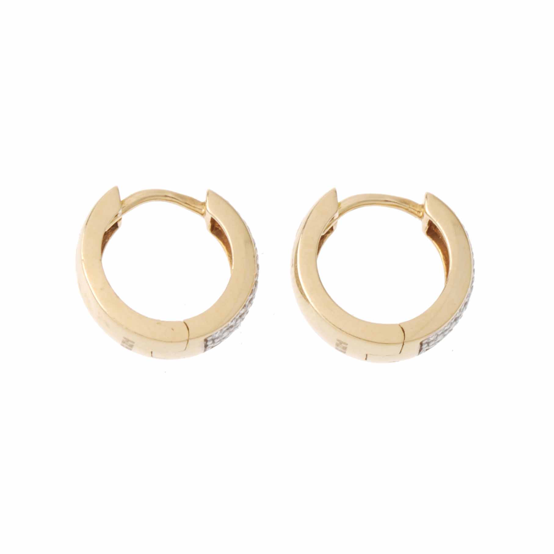 PENDIENTES CRIOLLAS CON PAVÉ DIAMANTES.