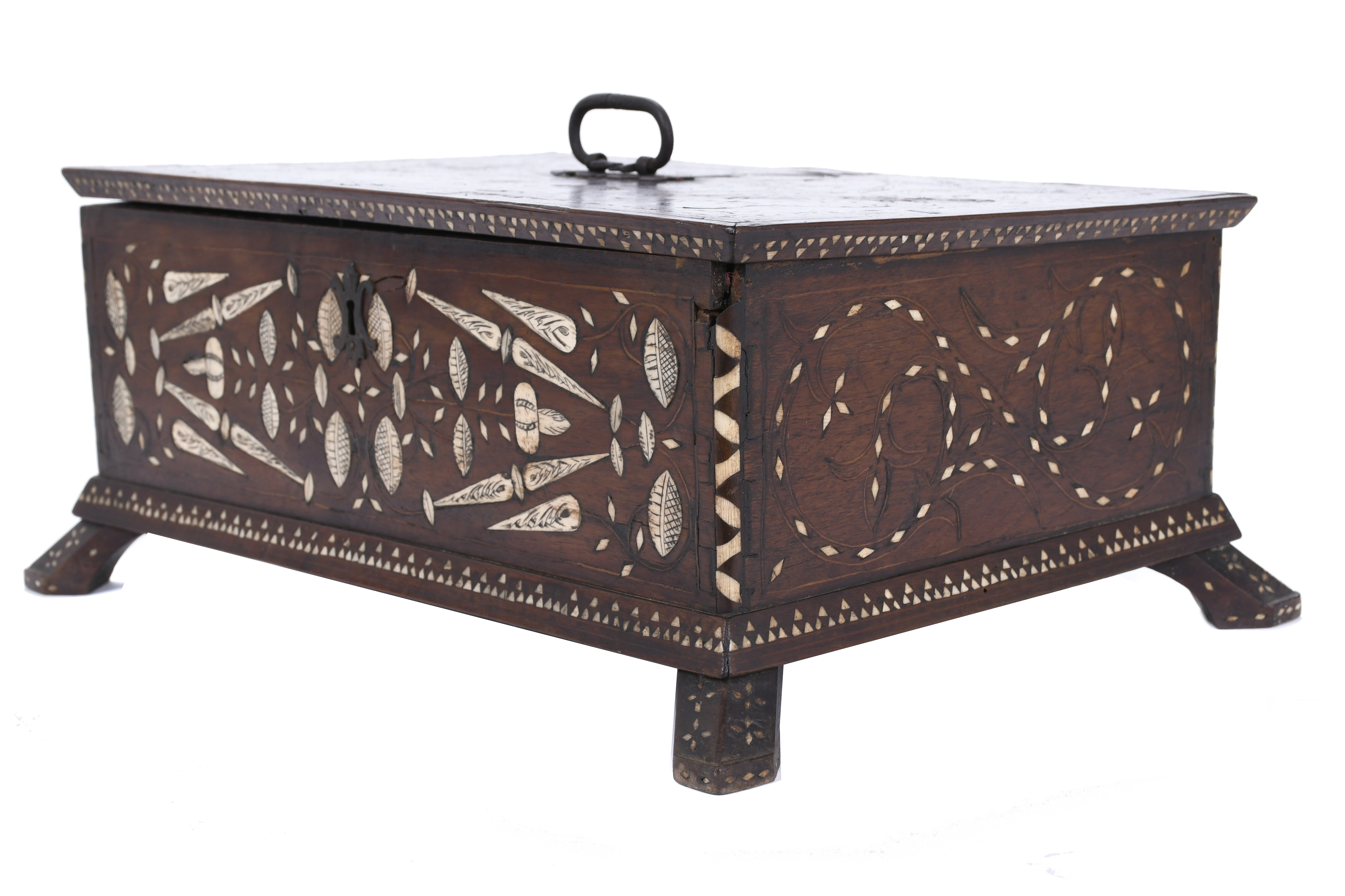 CAJA DE SOBREMESA ESPAÑOLA . SIGLO XVIII-XIX.