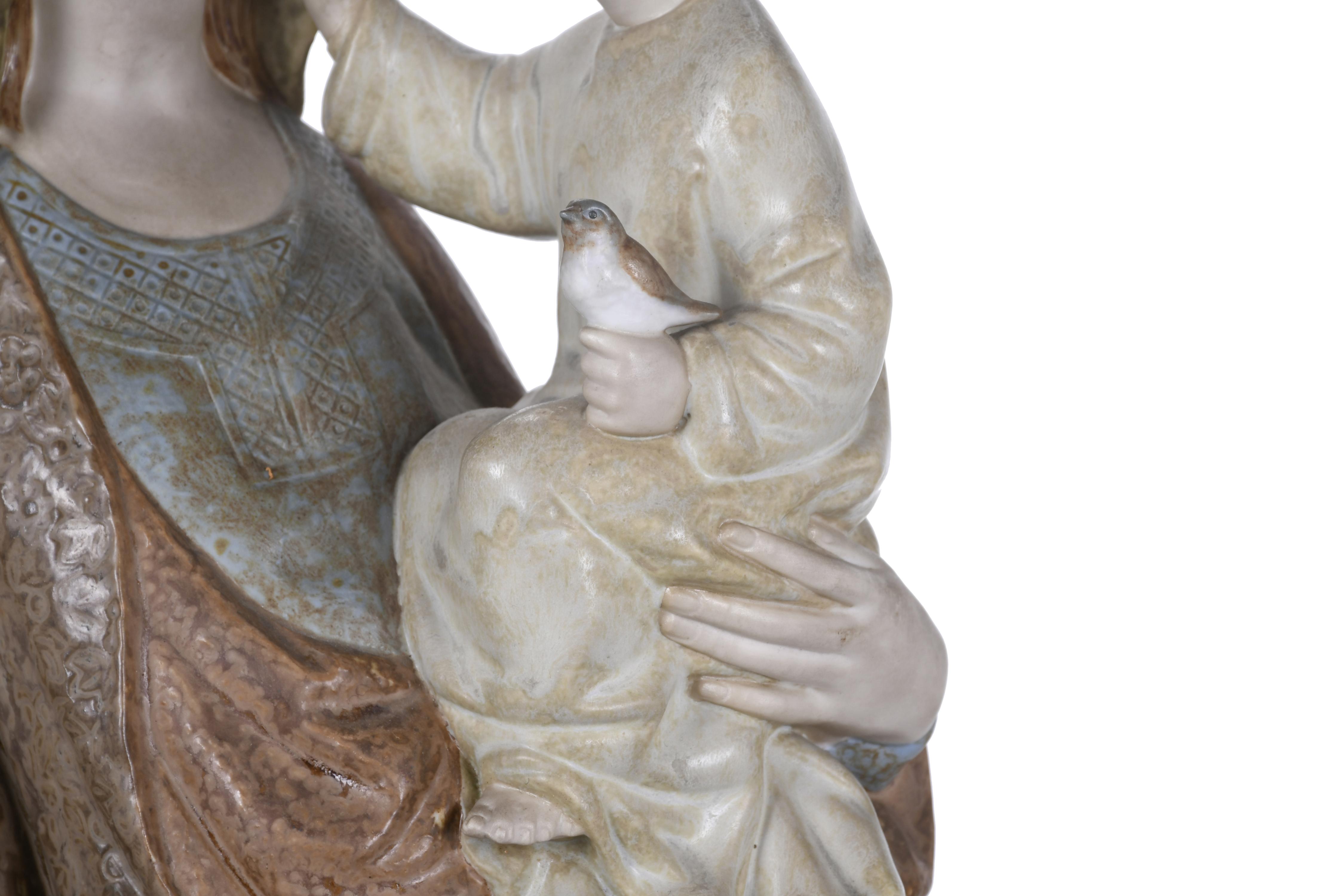 LLADRÓ.  "MADONNA CON NIÑO", SIGLO XX. 