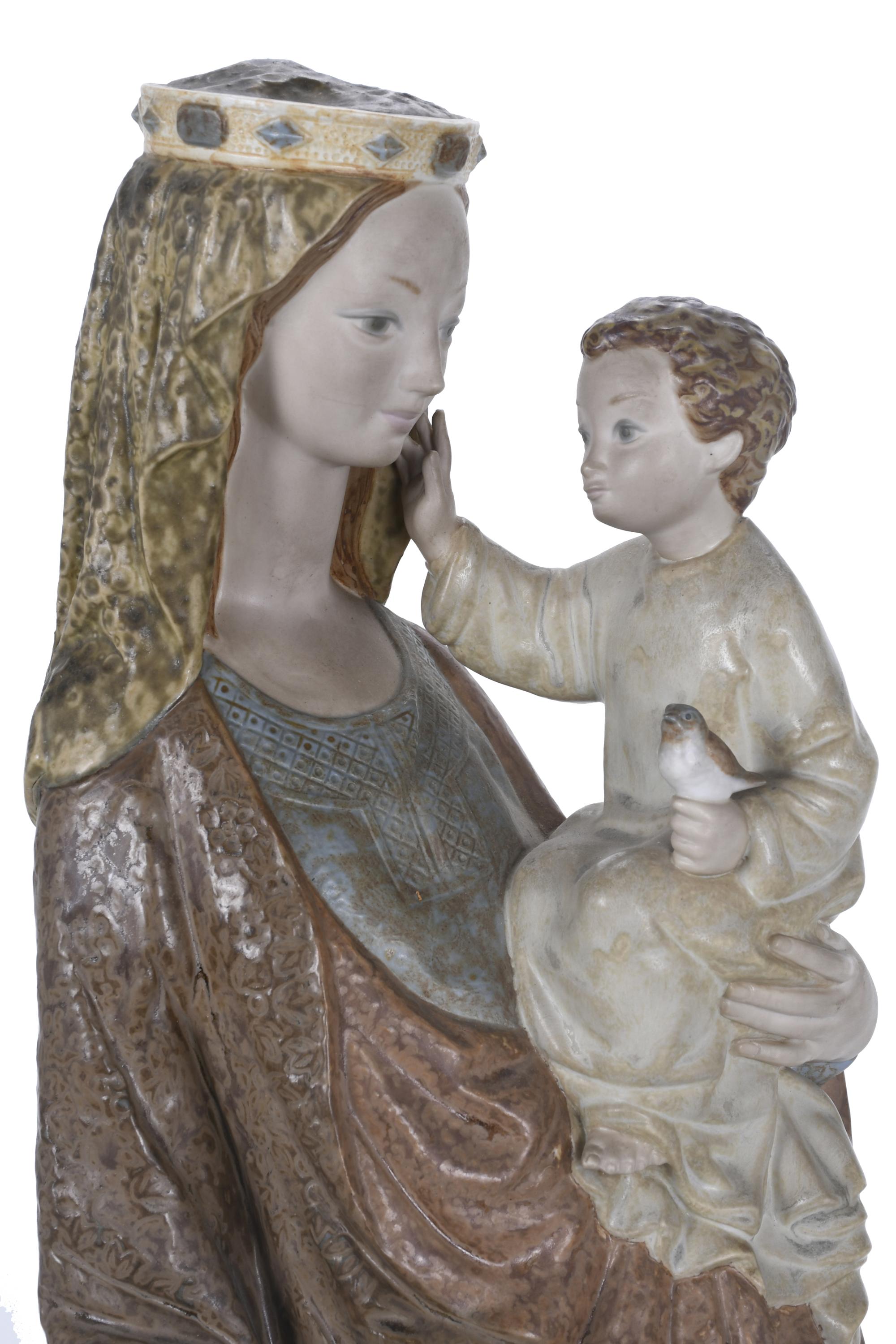 LLADRÓ.  "MADONNA CON NIÑO", SIGLO XX. 