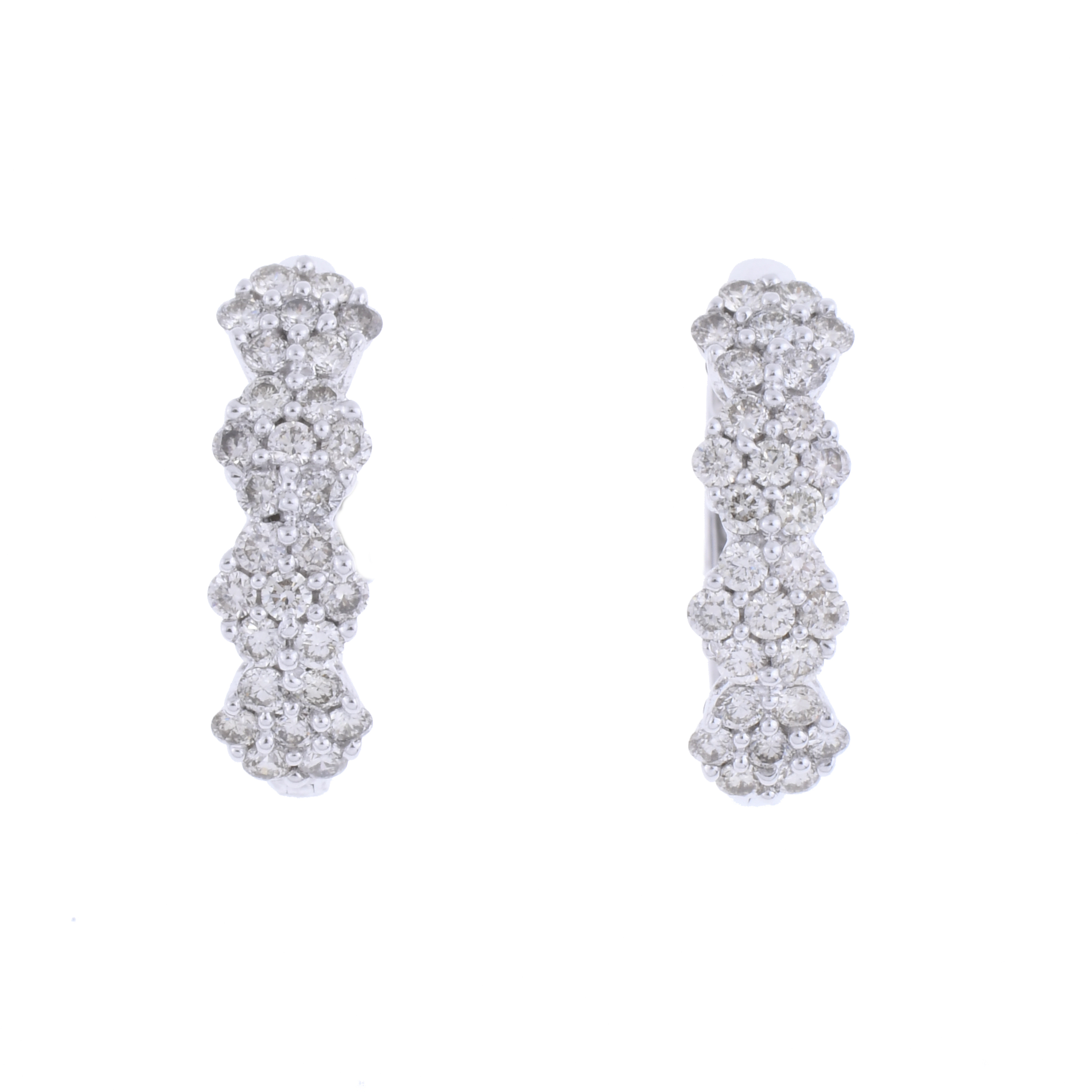 PENDIENTES ROSETONES  DE DIAMANTES.