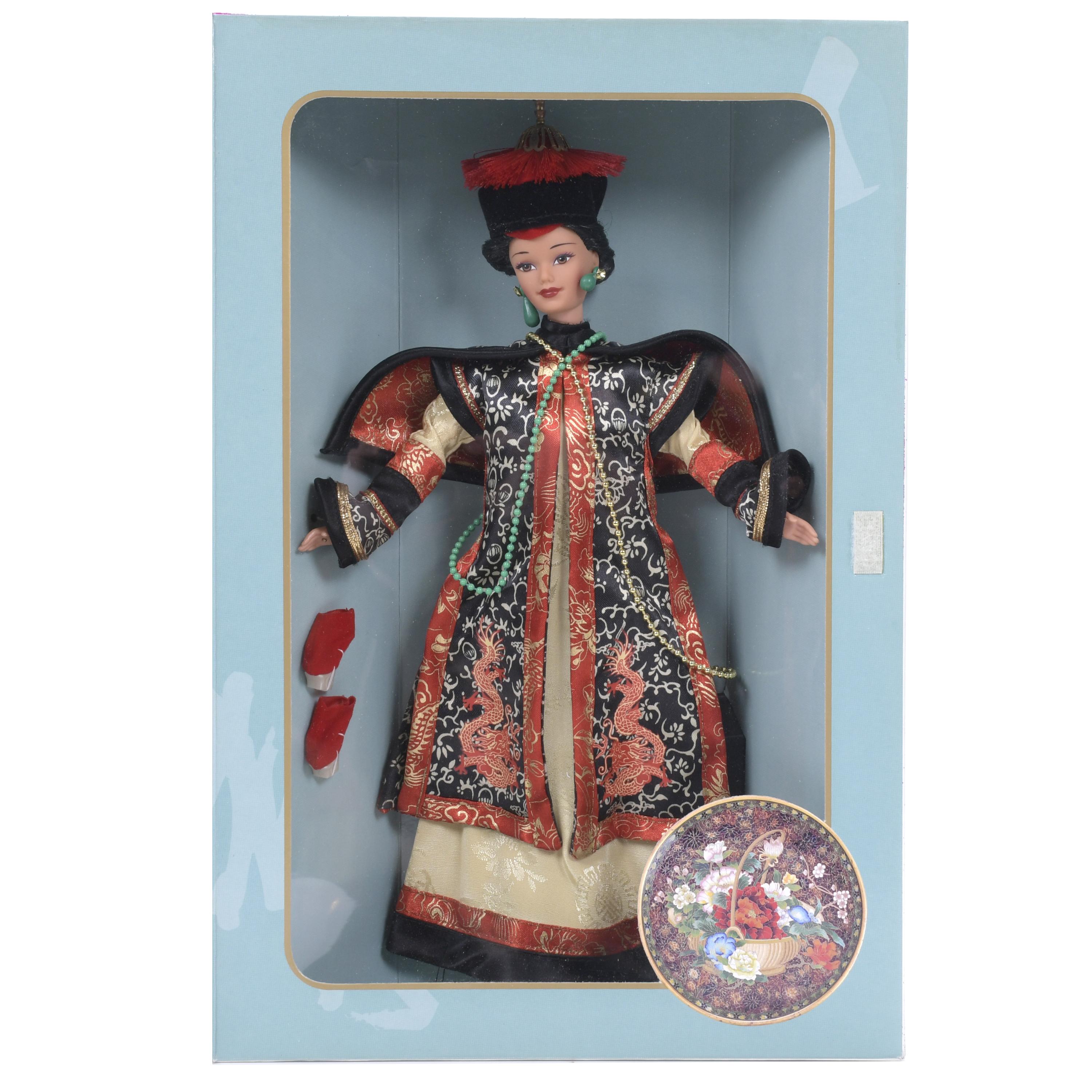 MATTEL. MUÑECA BARBIE MODELO "CHINESE EMPRESS" DE LA COLECC