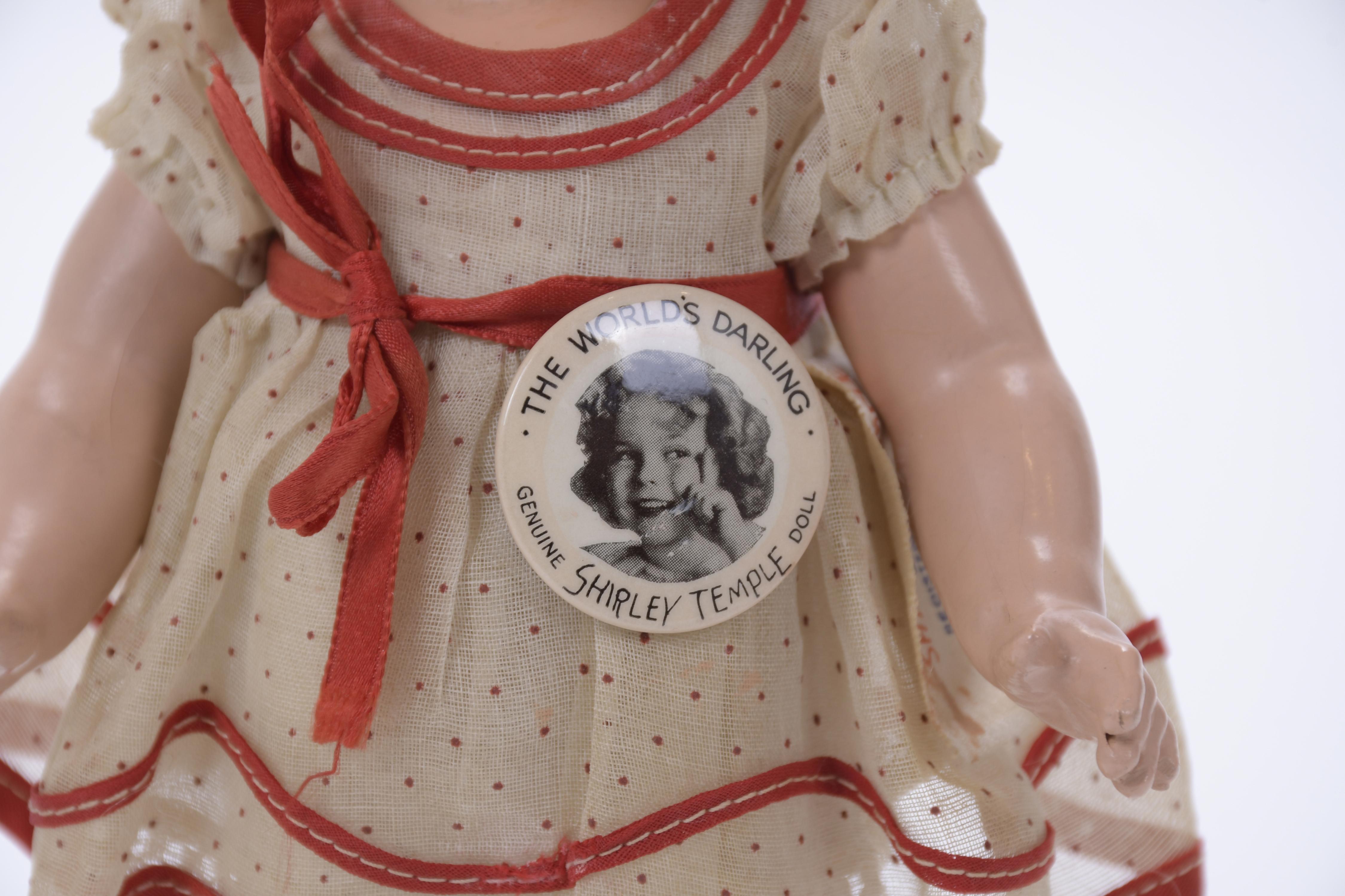 MUÑECA AMERICANA MODELO "SHIRLEY TEMPLE DOLL", CIRCA 1940.