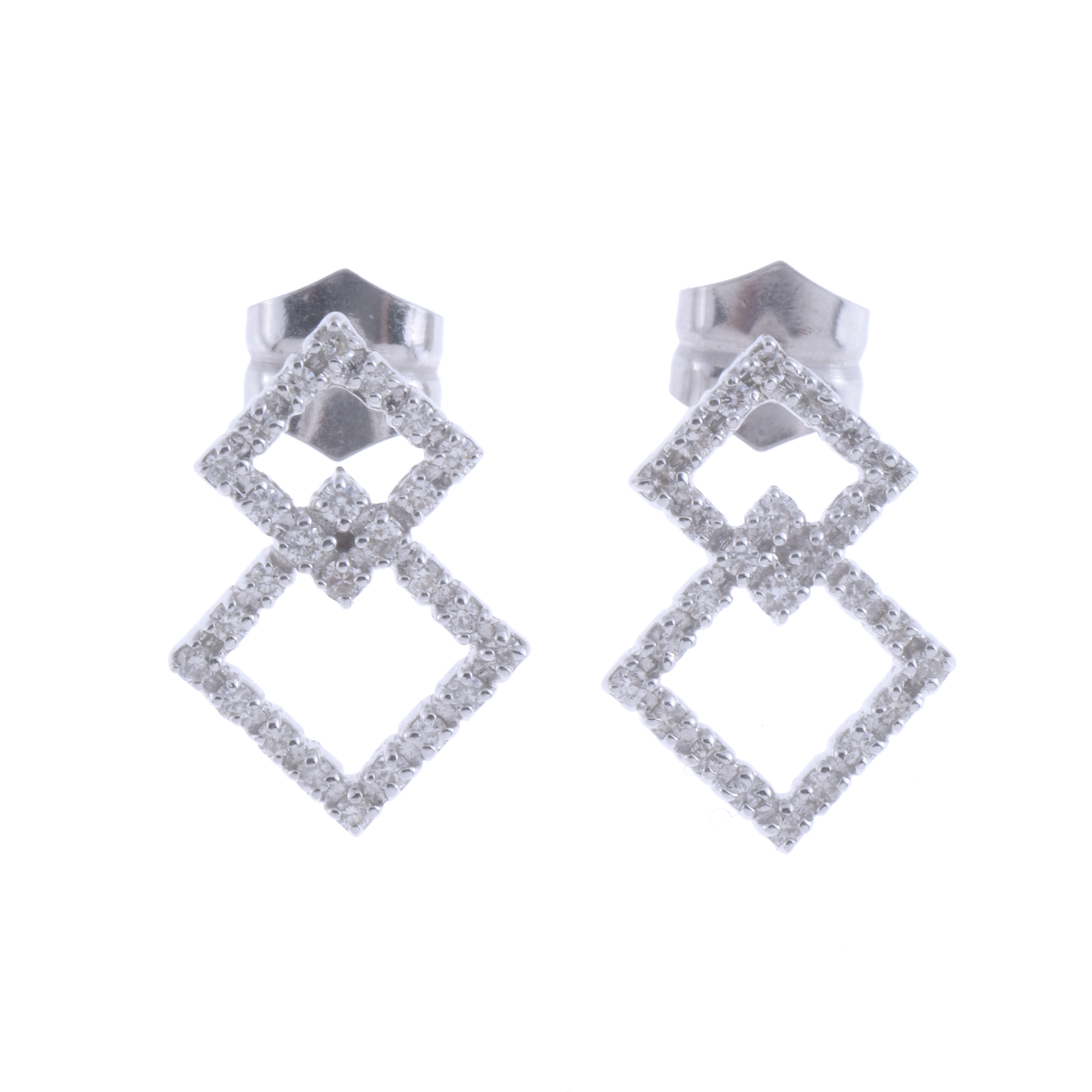 PENDIENTES GEOMÉTRICOS CON DIAMANTES.