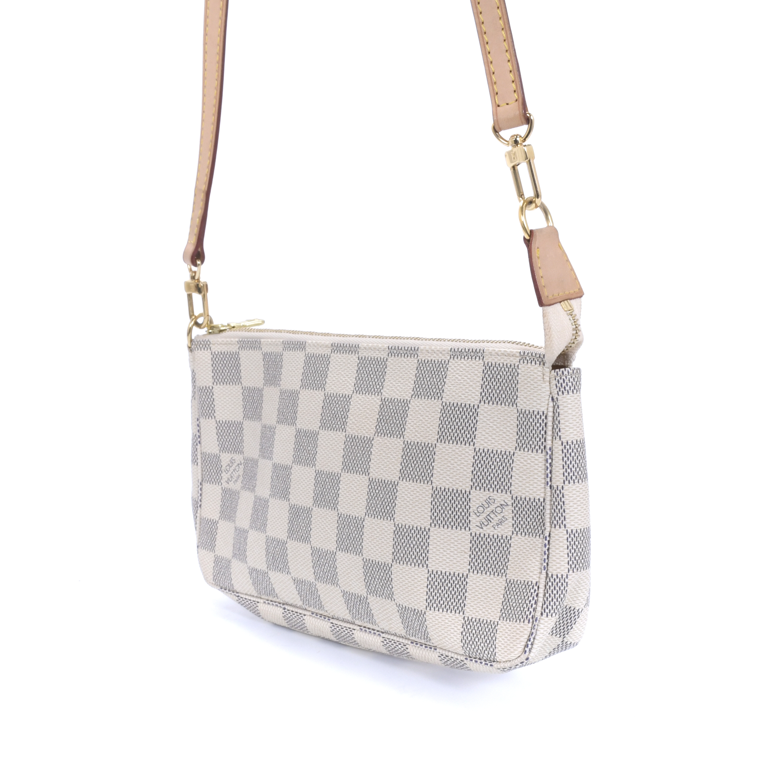 LOUIS VUITTON. BOLSO MODELO "POCHETTE ACCESSOIRE", PPS. SIG