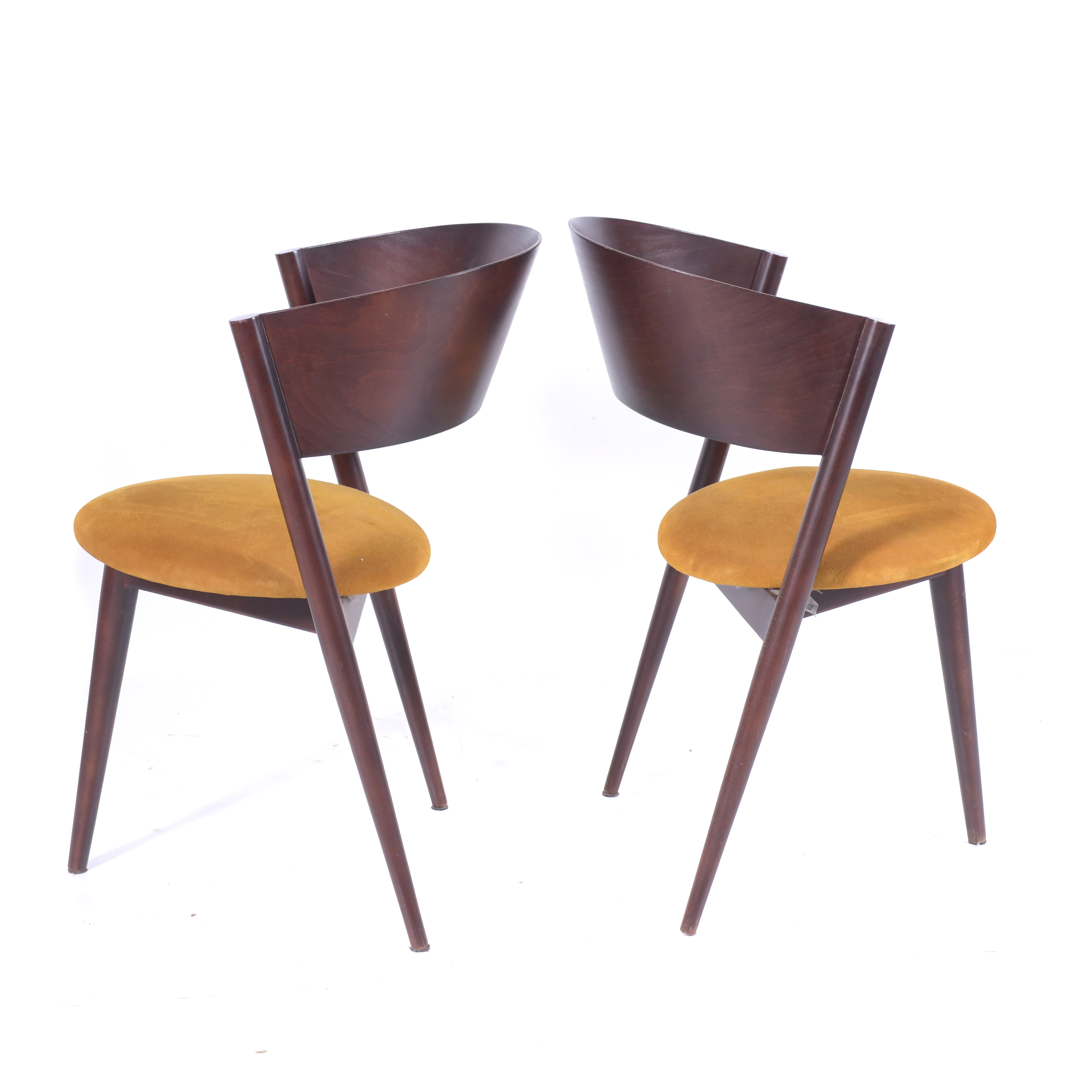 PETE SANS (1947). JUEGO DE CUATRO SILLAS MODELO "DIVINA", C