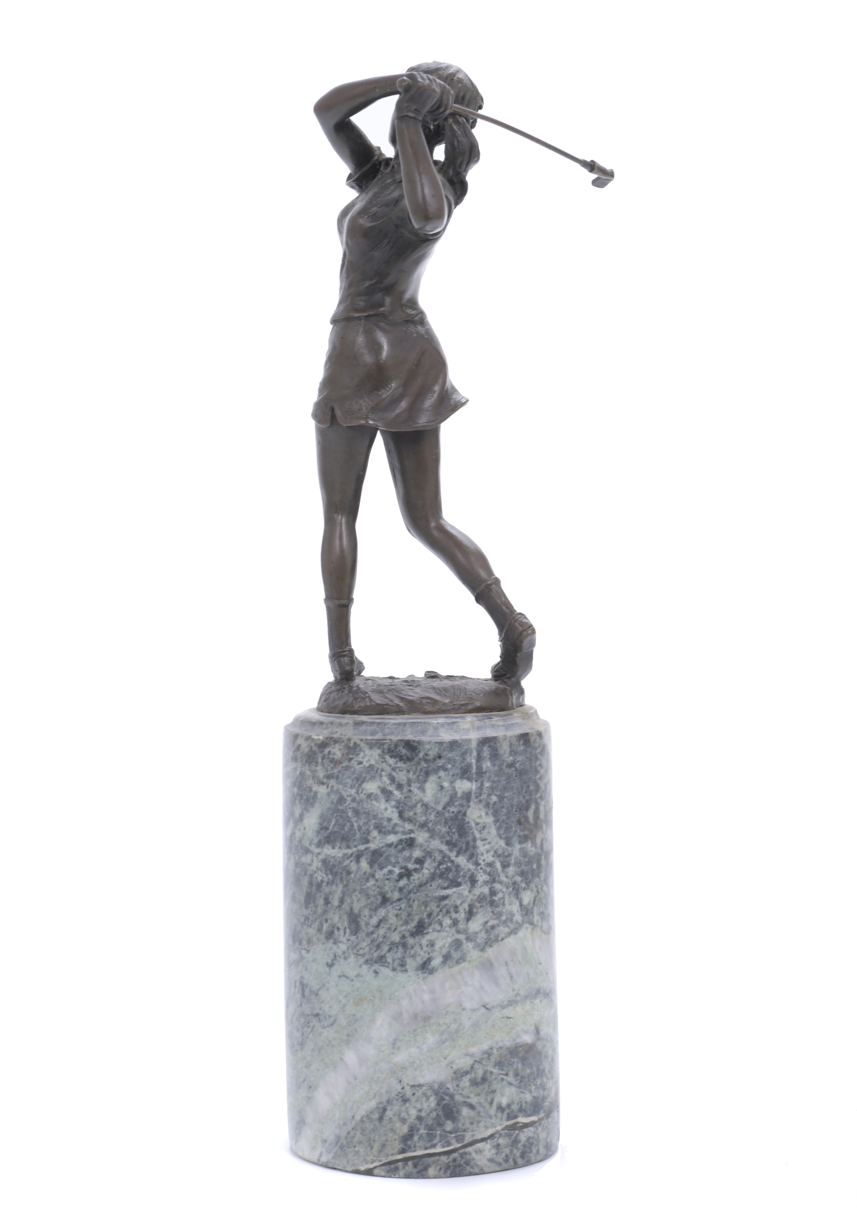 ESCULTURA JUGADORA GOLF.