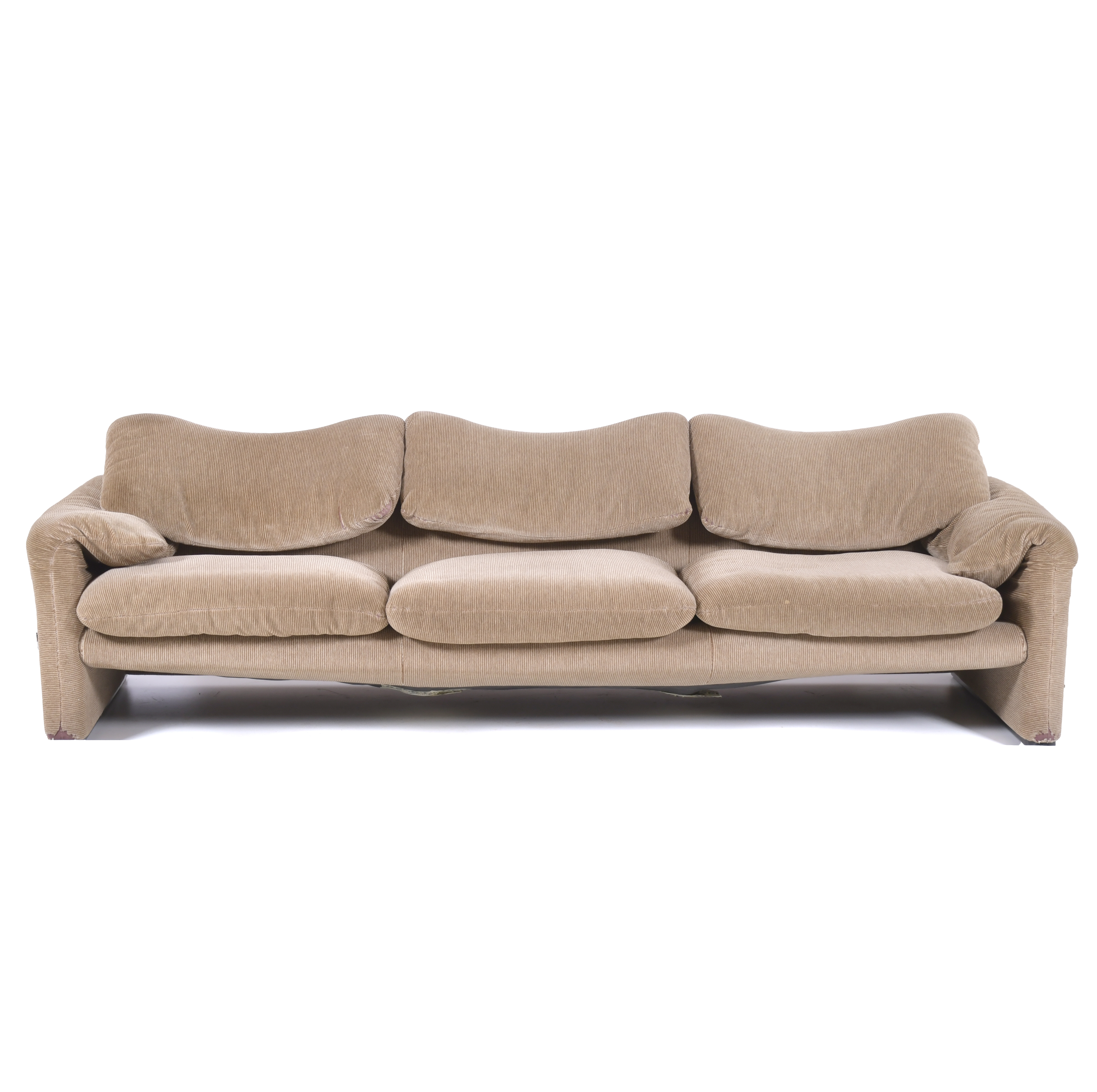 VICO MAGISTRETTI (1920-2006). SOFA MODELO "MARALUNGA" DE TR