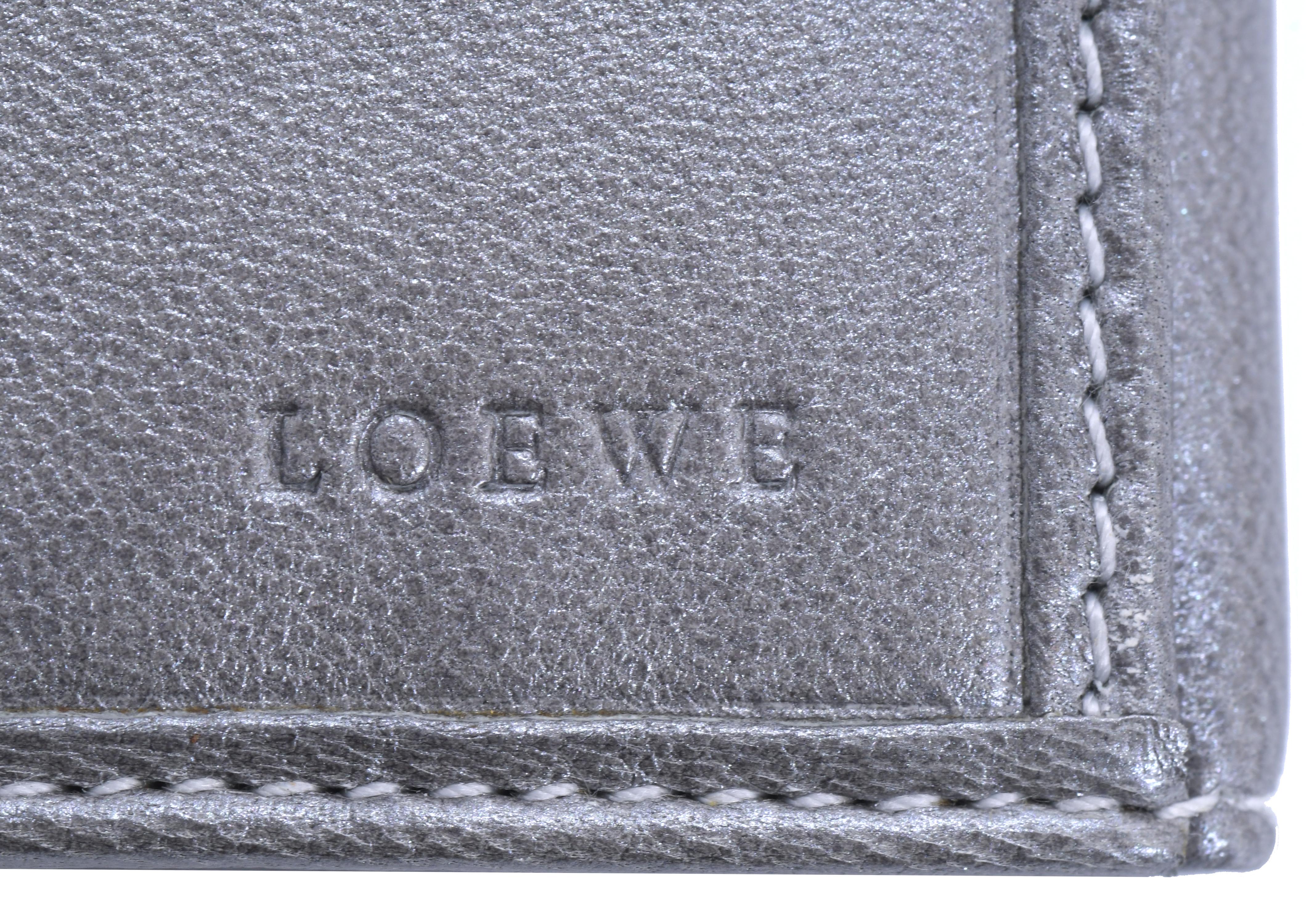 LOEWE. MONEDERO, CIRCA 2005 - 2010.