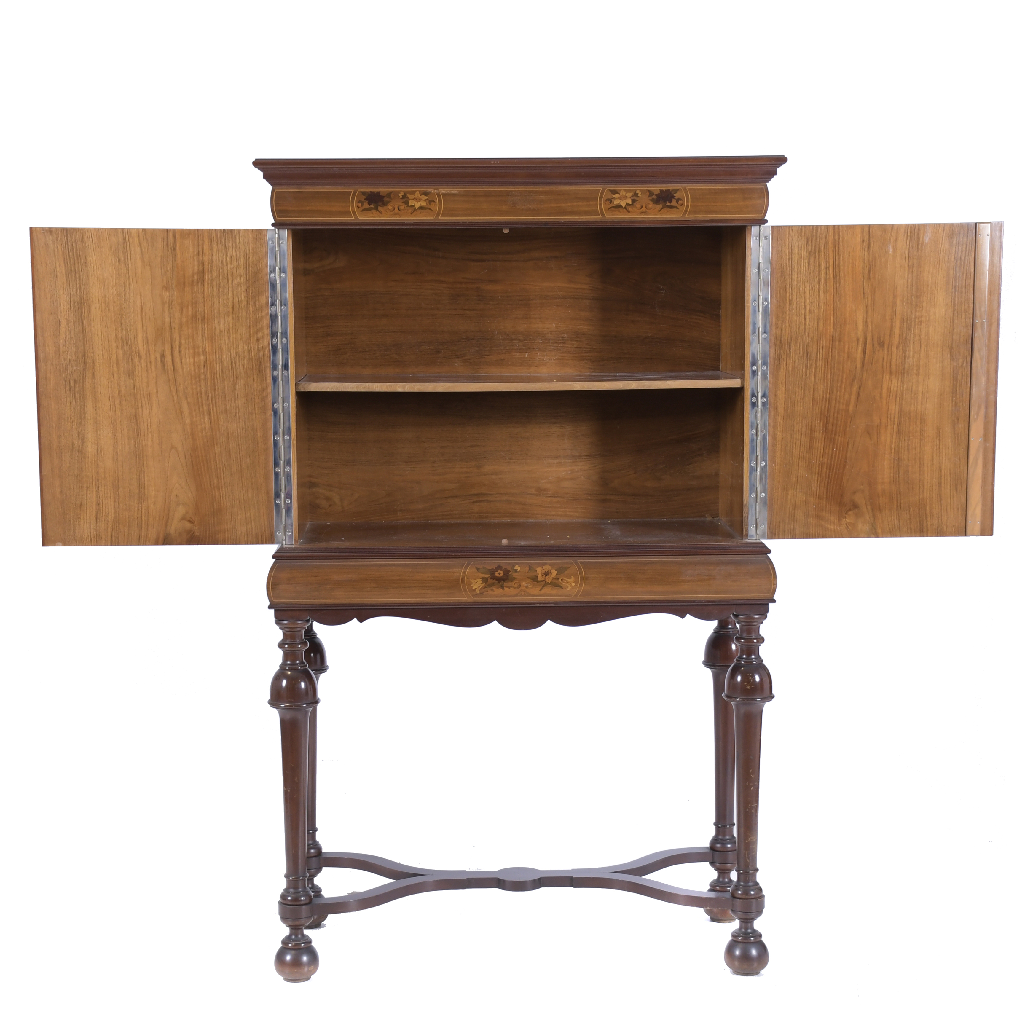 Gabinete estilo Jorge II, pps. siglo XX. 