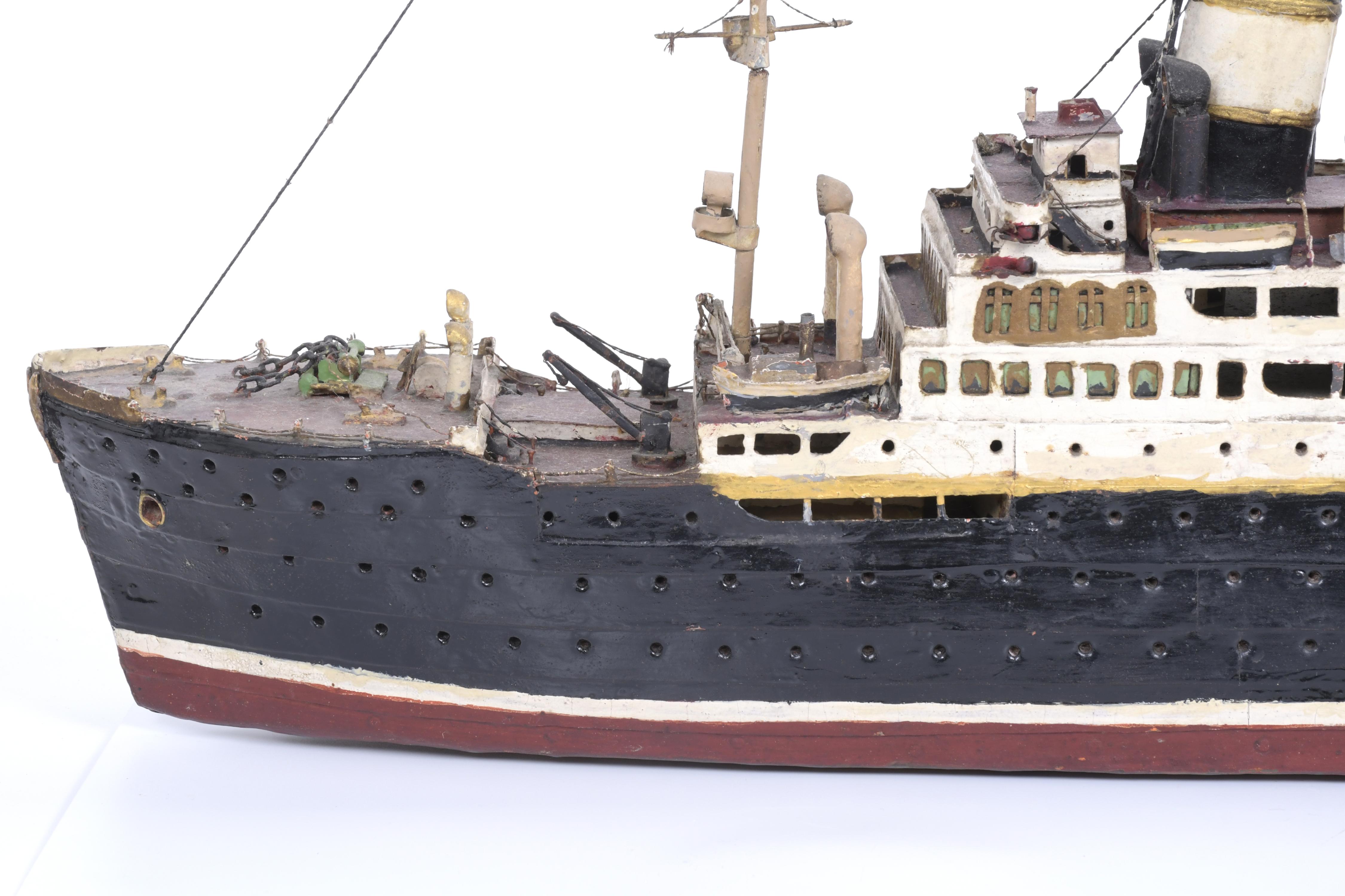 MAQUETA DEL TRASANLÁNTICO BRITÁNICO RMS LUSITANIA, CIRCA 19