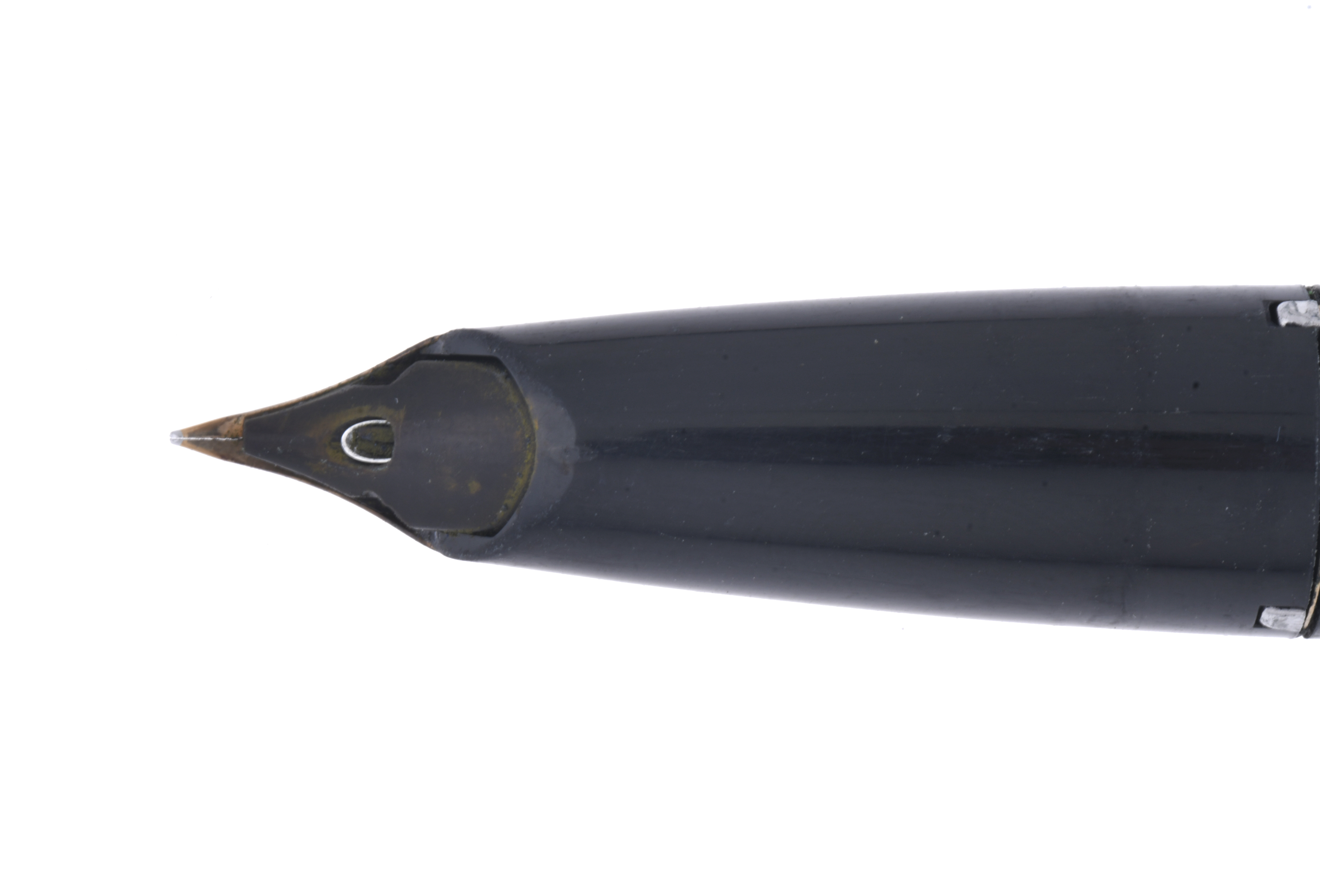 SHEAFFER.  Pluma estilográfica. 