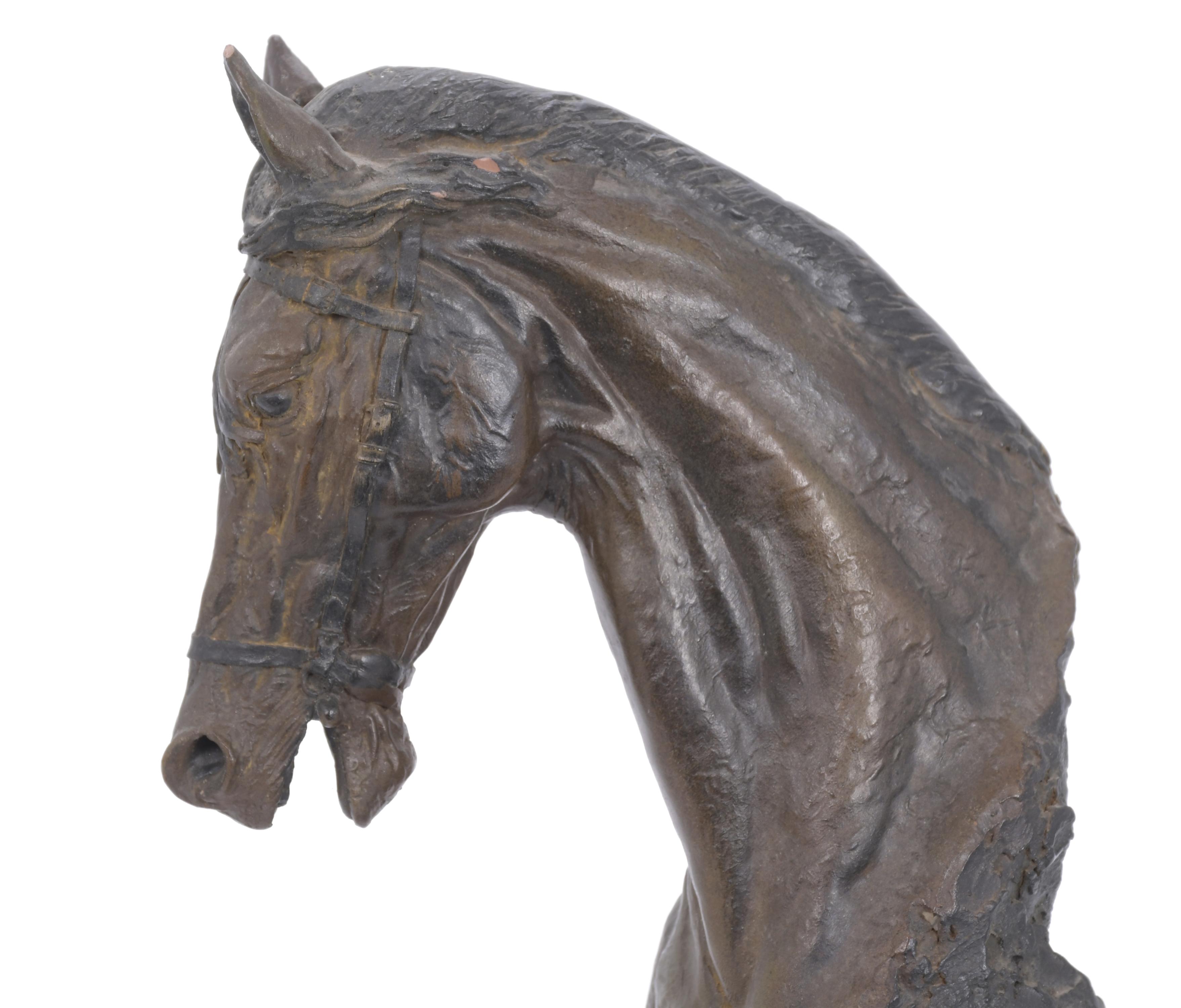 URREGUI. BUSTO DE CABALLO, SIGLO XX. 