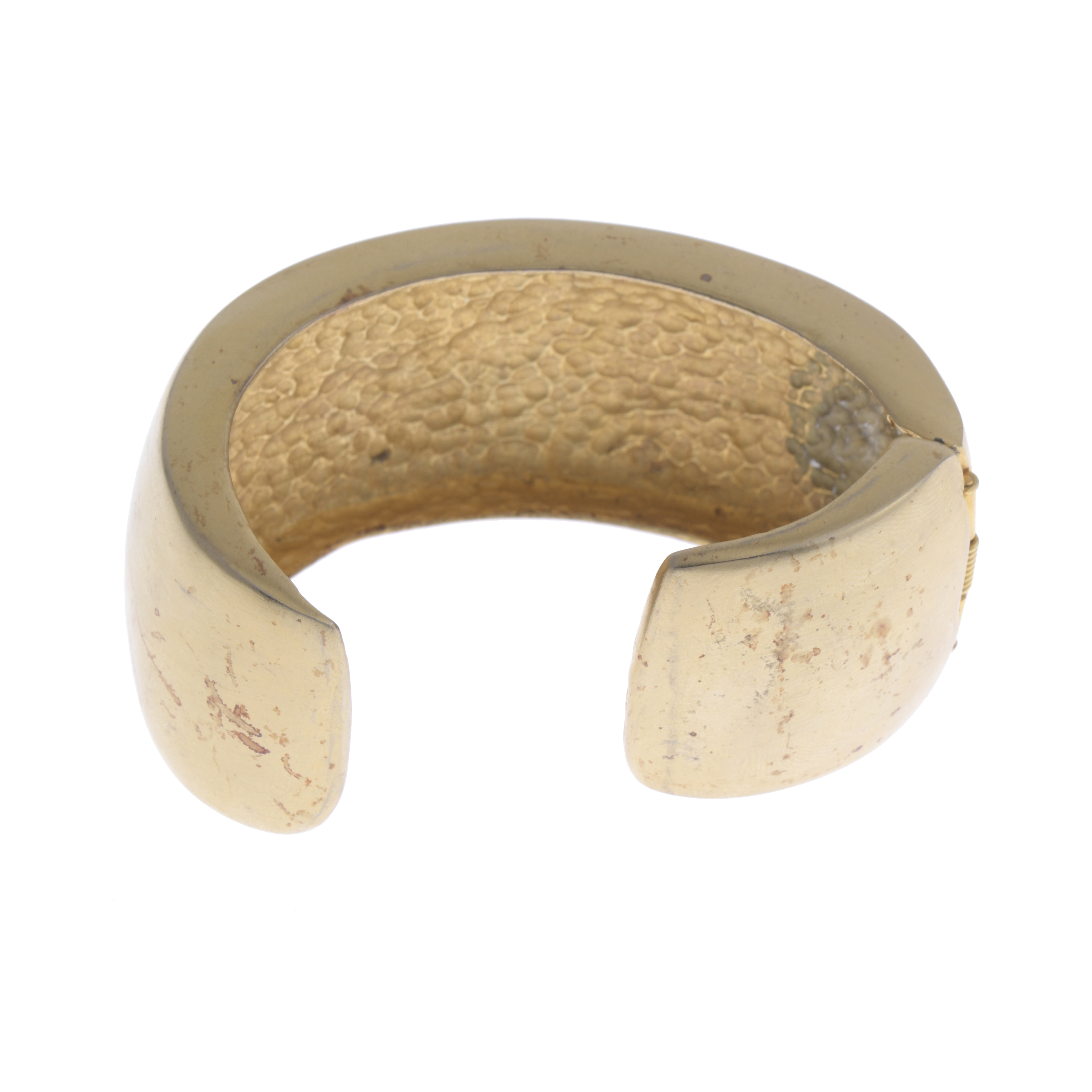 BRAZALETE SEMI-RIGIDO KENNETH JAY LANNE.
